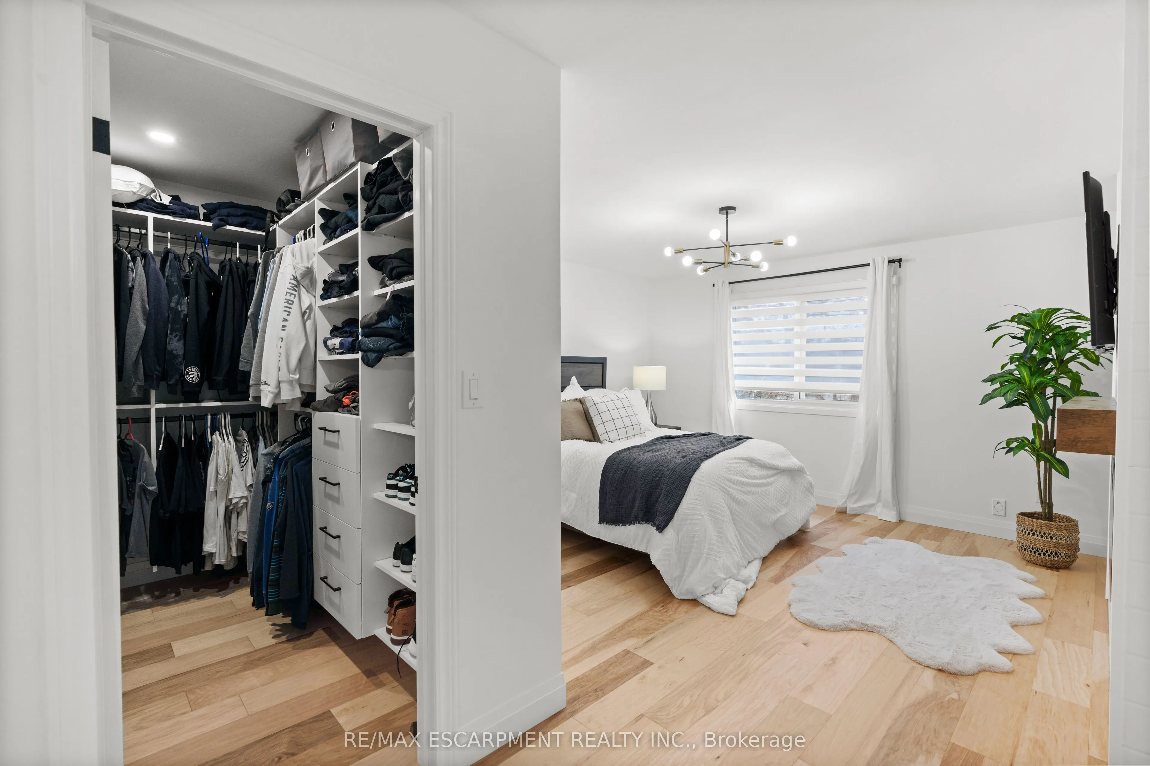 2159 Belgrave Court