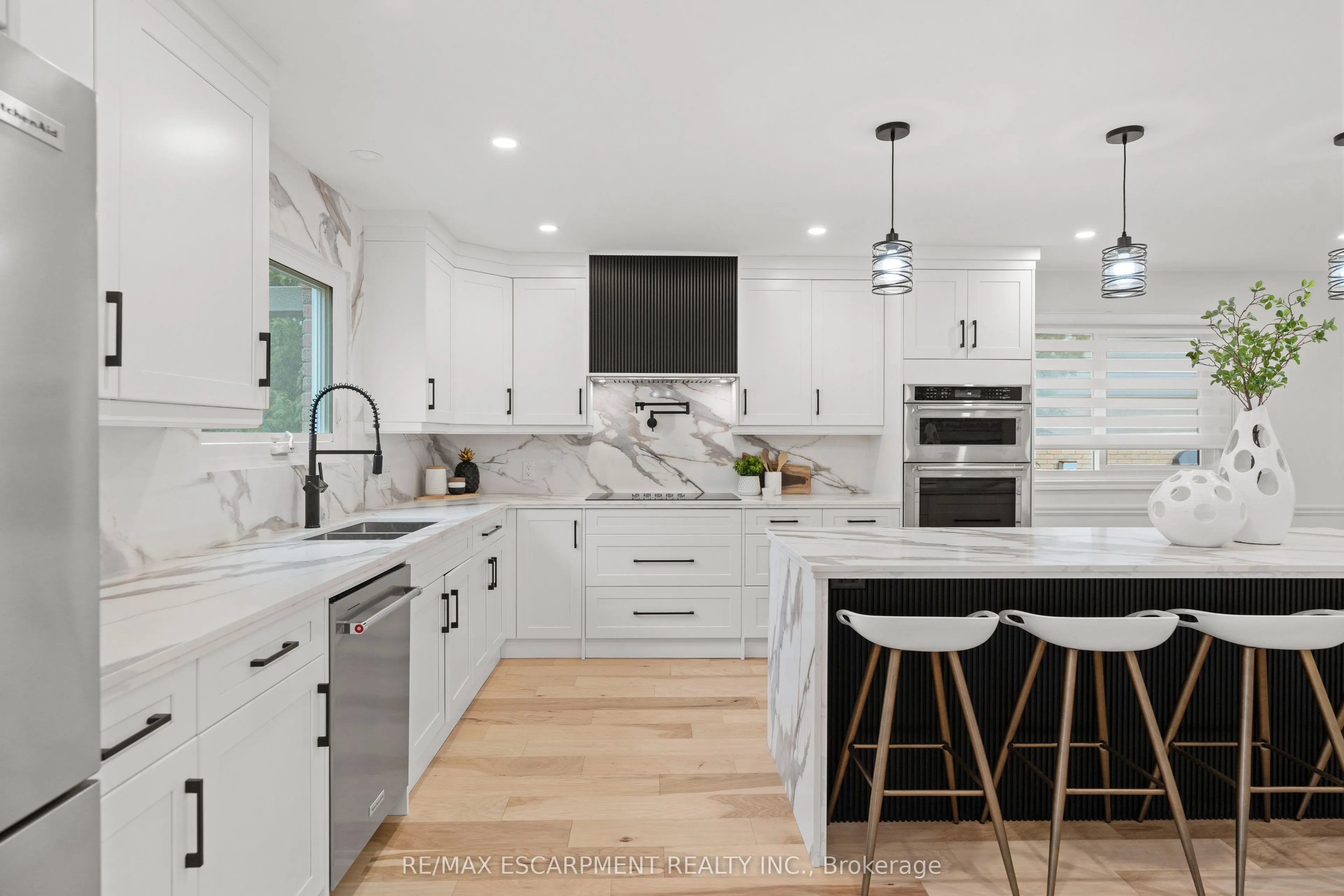 2159 Belgrave Court