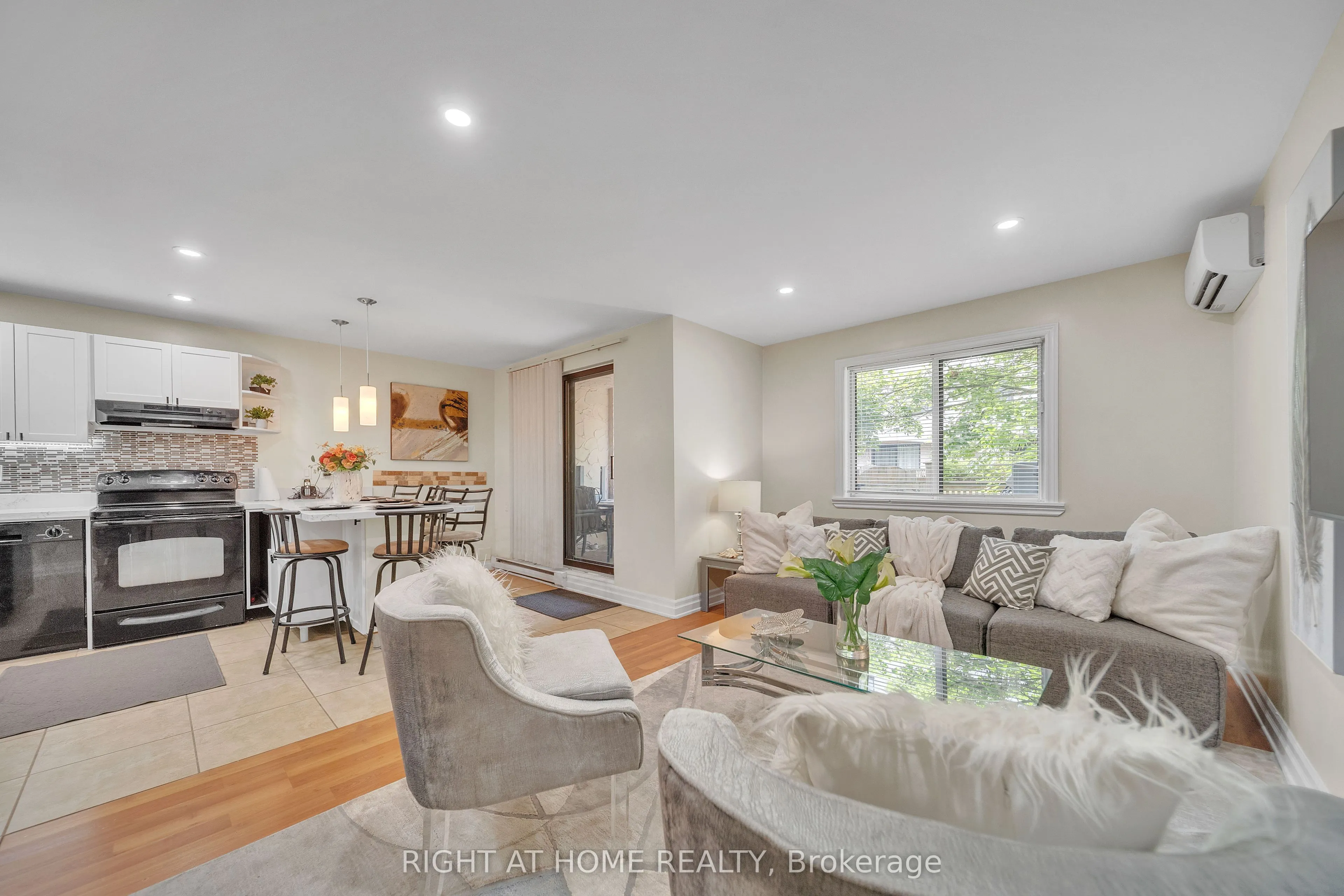1058 Falgarwood Drive, #132