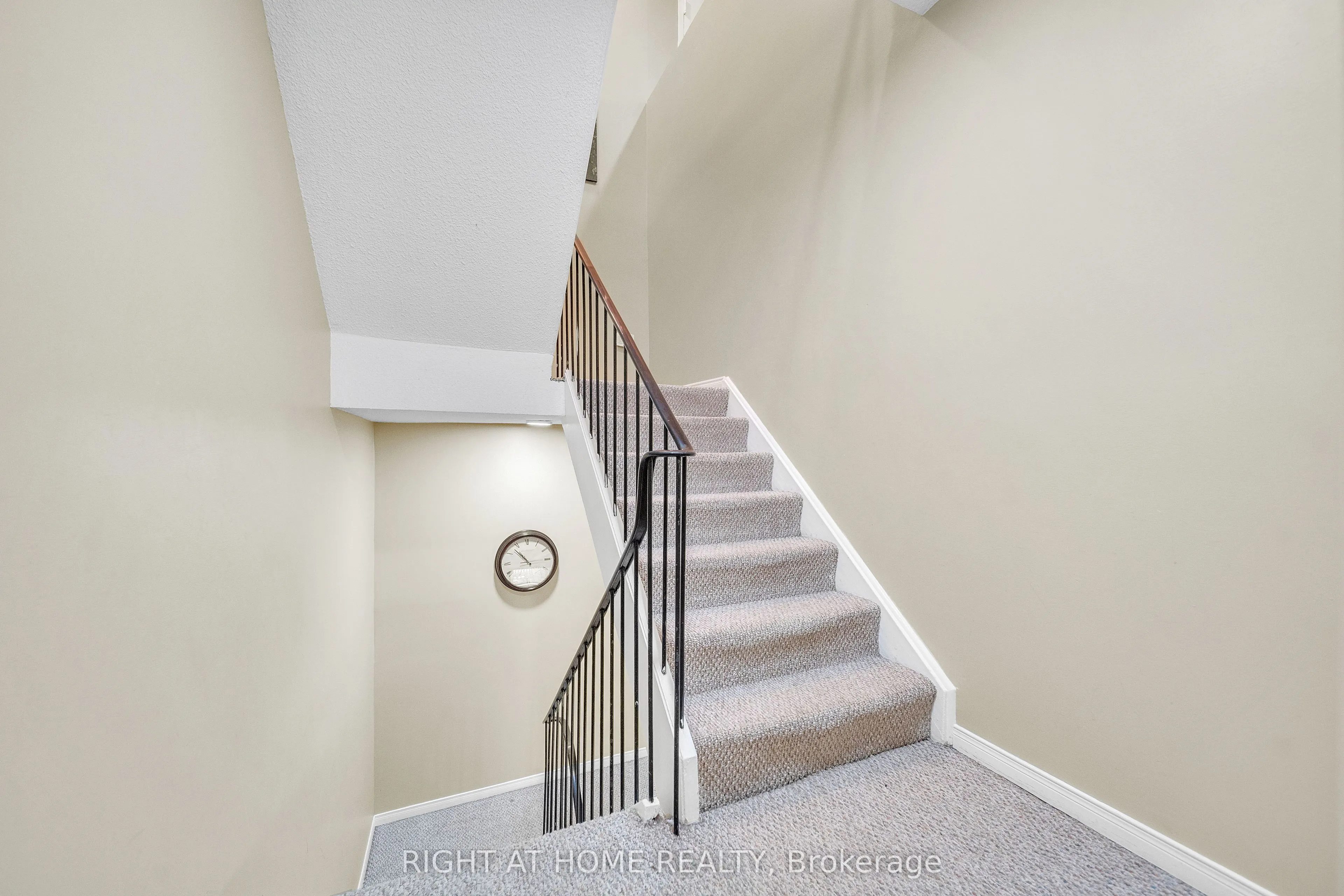 1058 Falgarwood Drive, #132