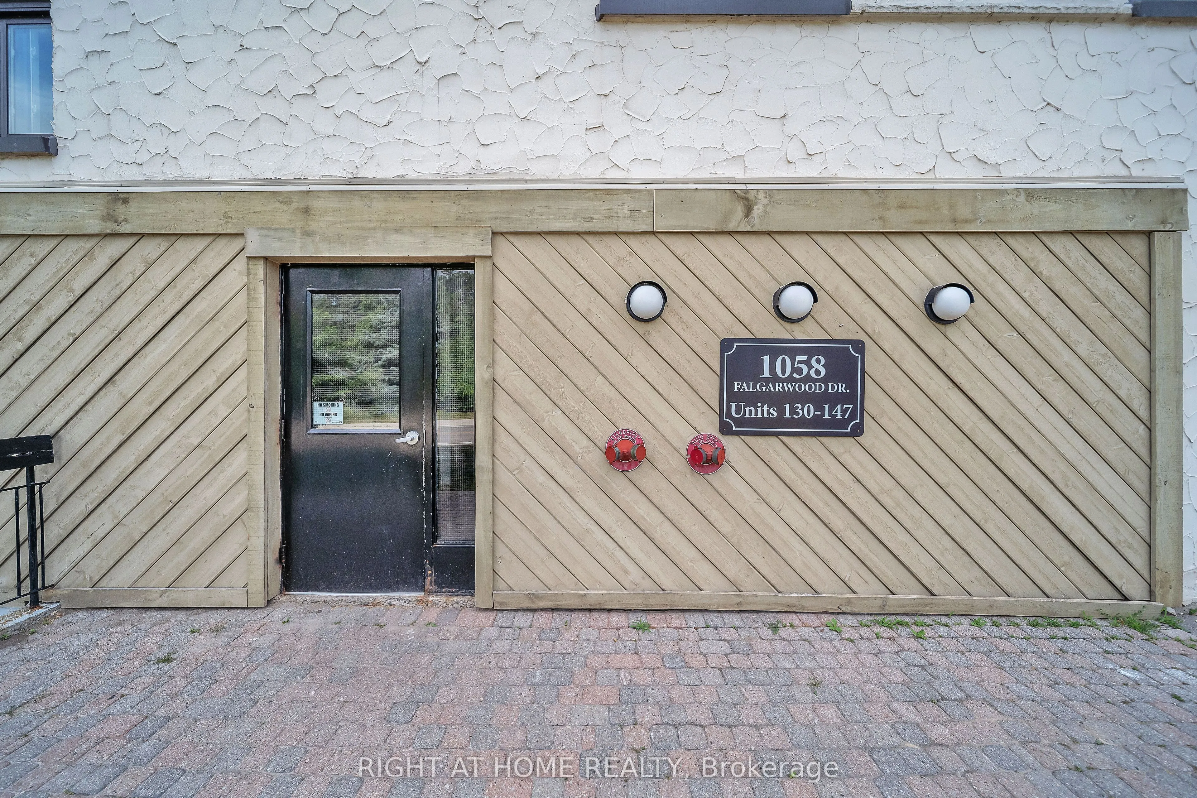 1058 Falgarwood Drive, #132