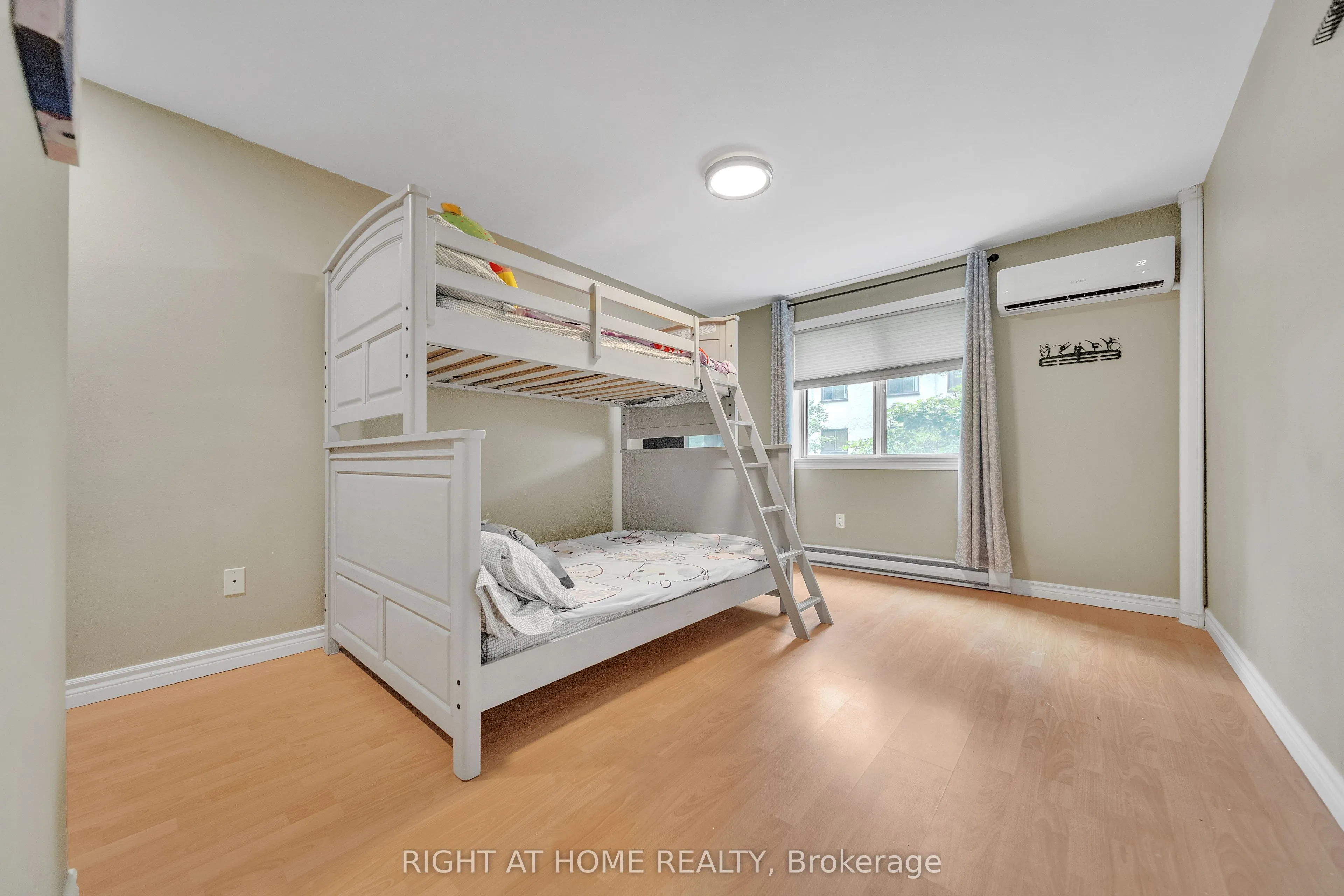 1058 Falgarwood Drive, #132