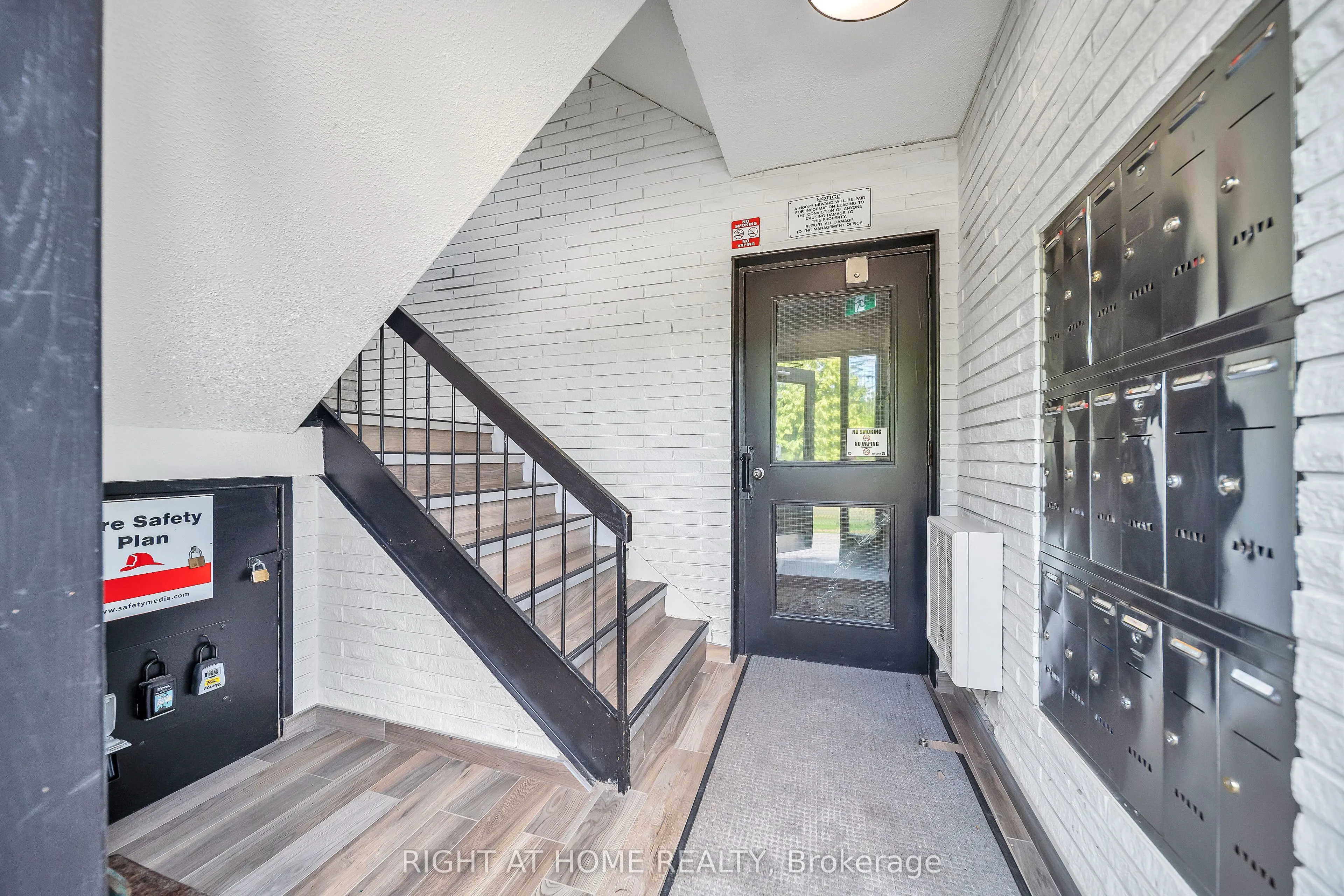 1058 Falgarwood Drive, #132