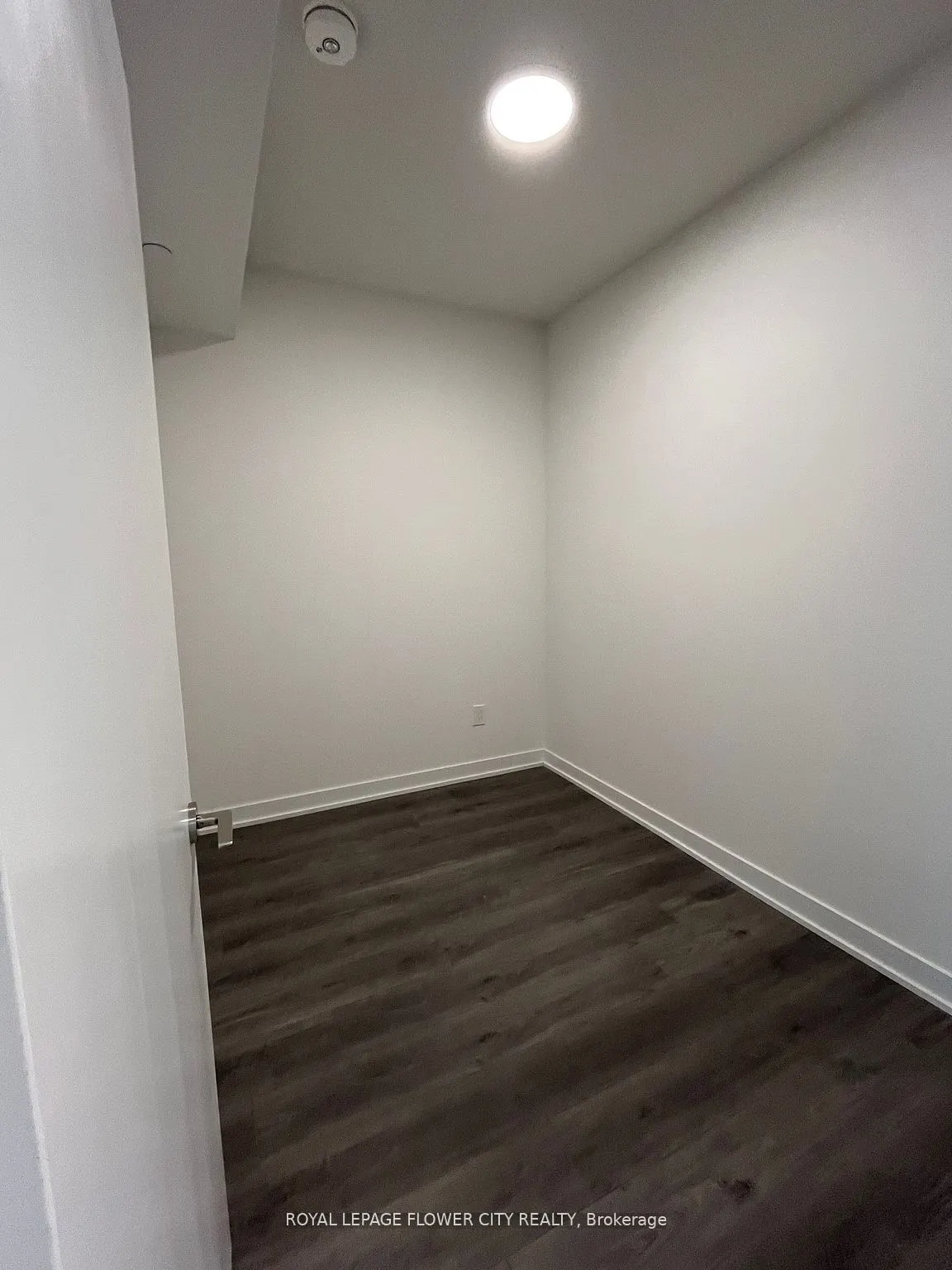 225 Malta Avenue, #1001