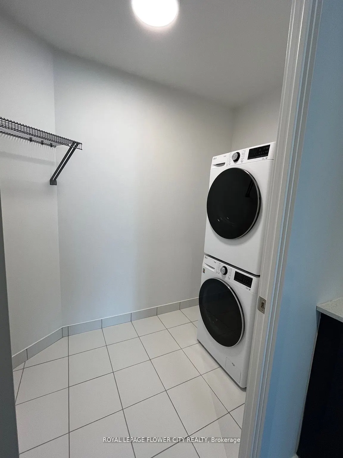 225 Malta Avenue, #1001