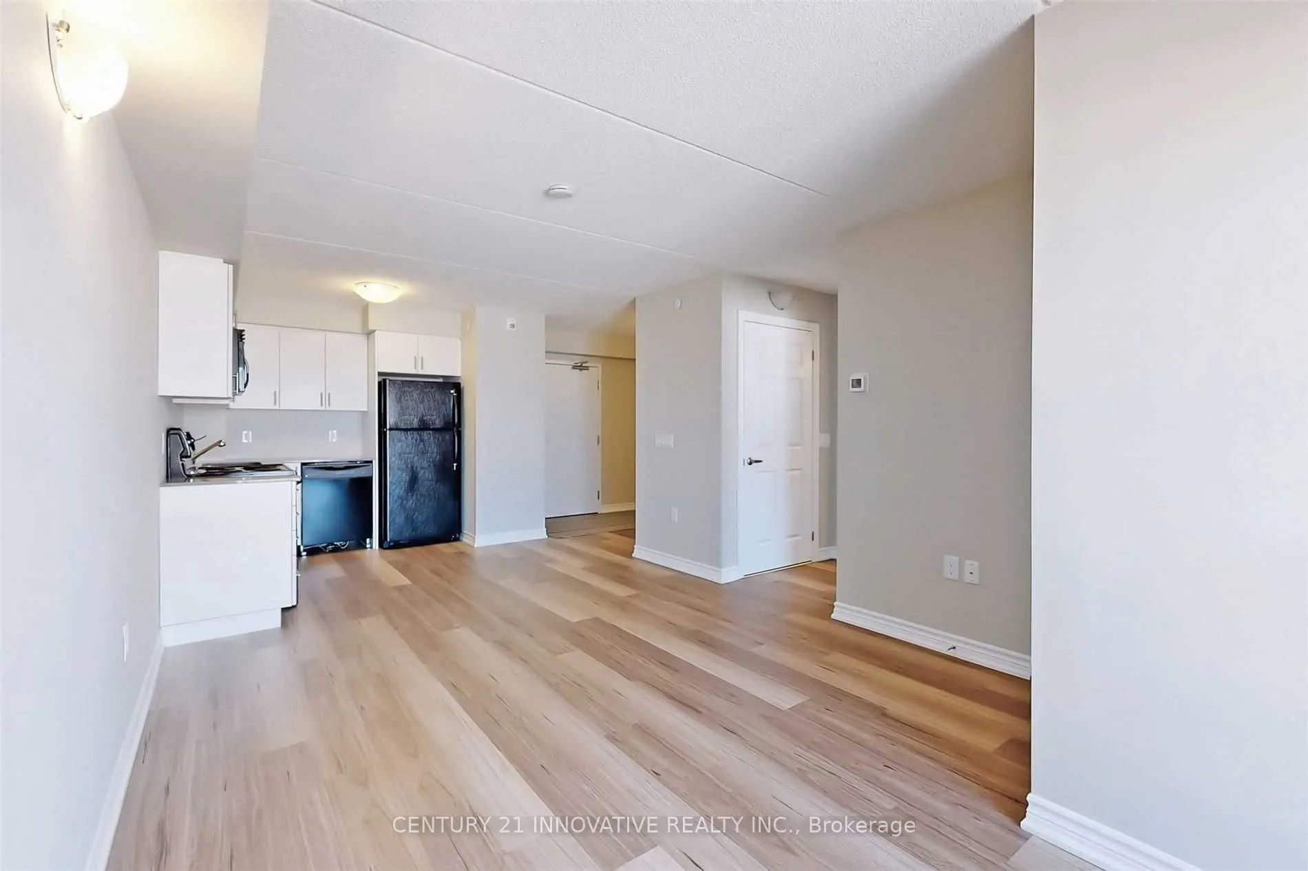 716 Main Street E, #603