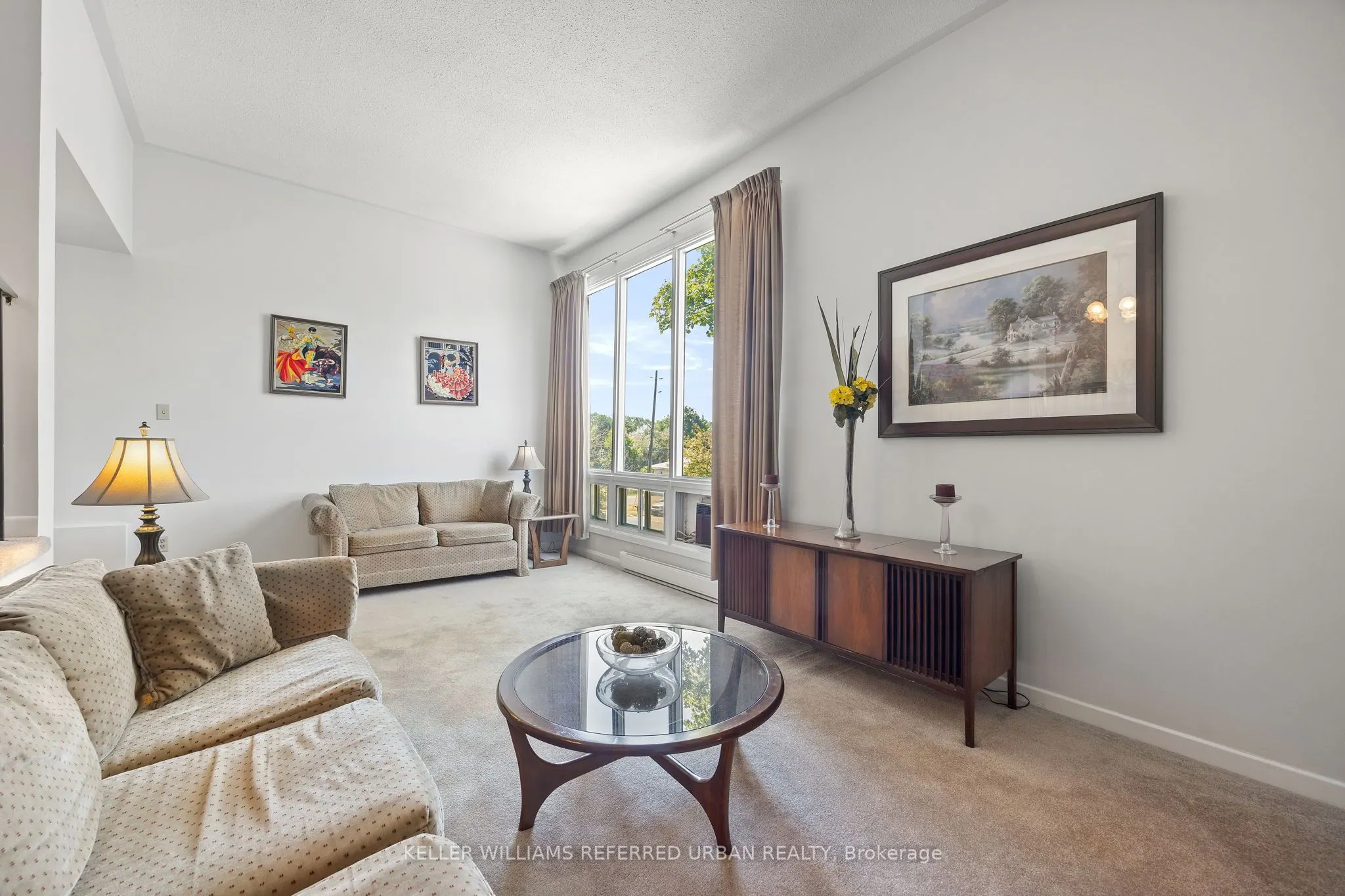 2 Sebastian Cabot Way, #2