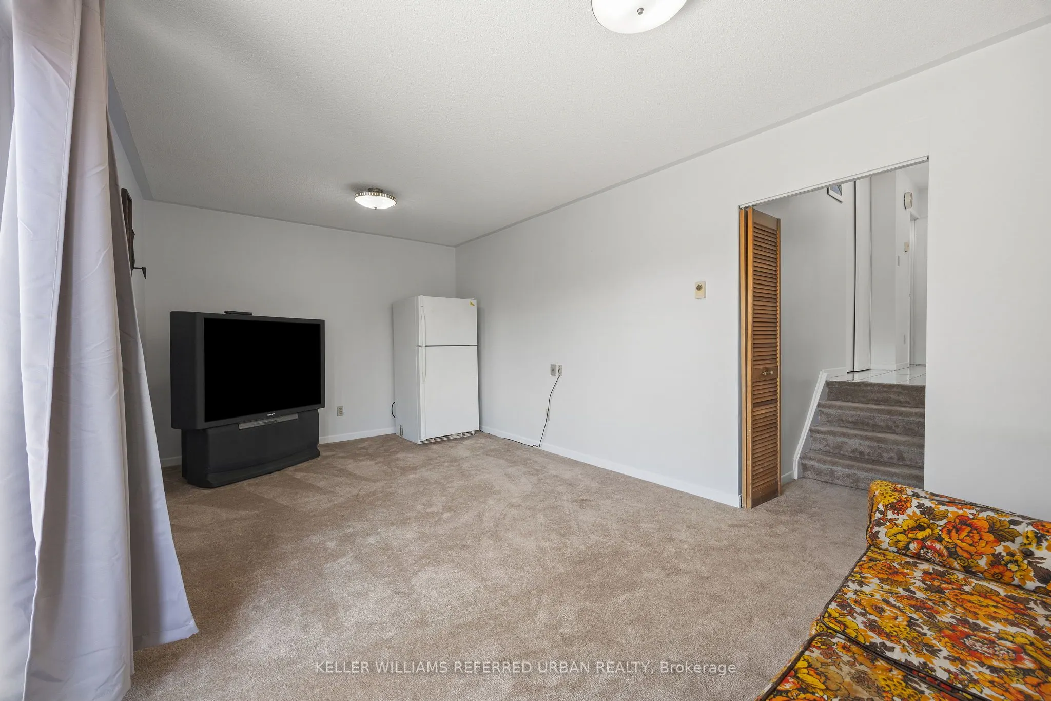 2 Sebastian Cabot Way, #2