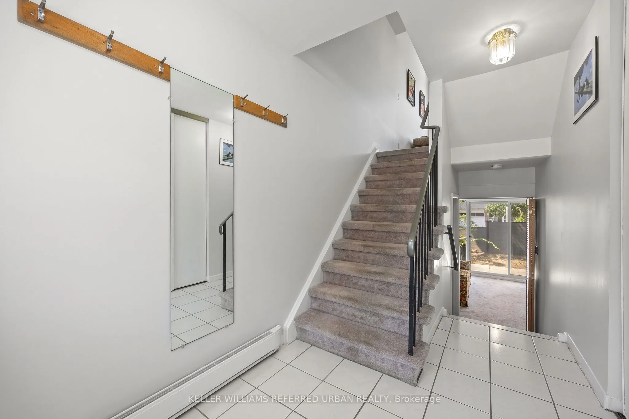 2 Sebastian Cabot Way, #2