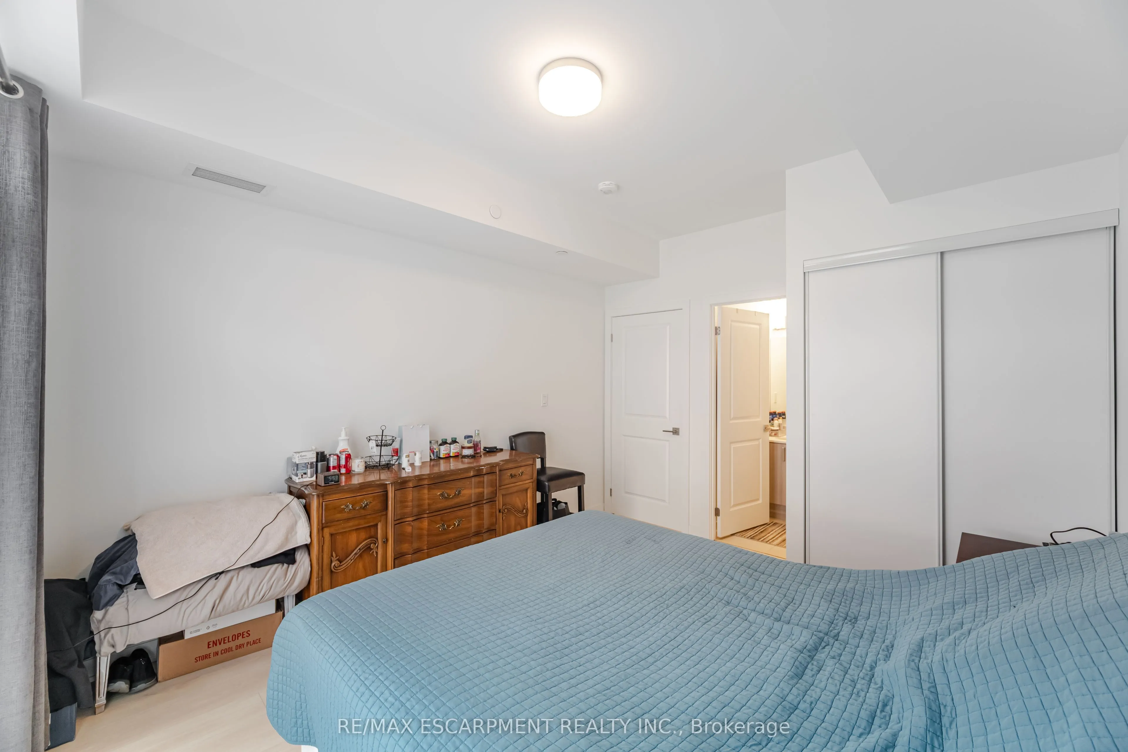 4035 Hickory Drive, #22