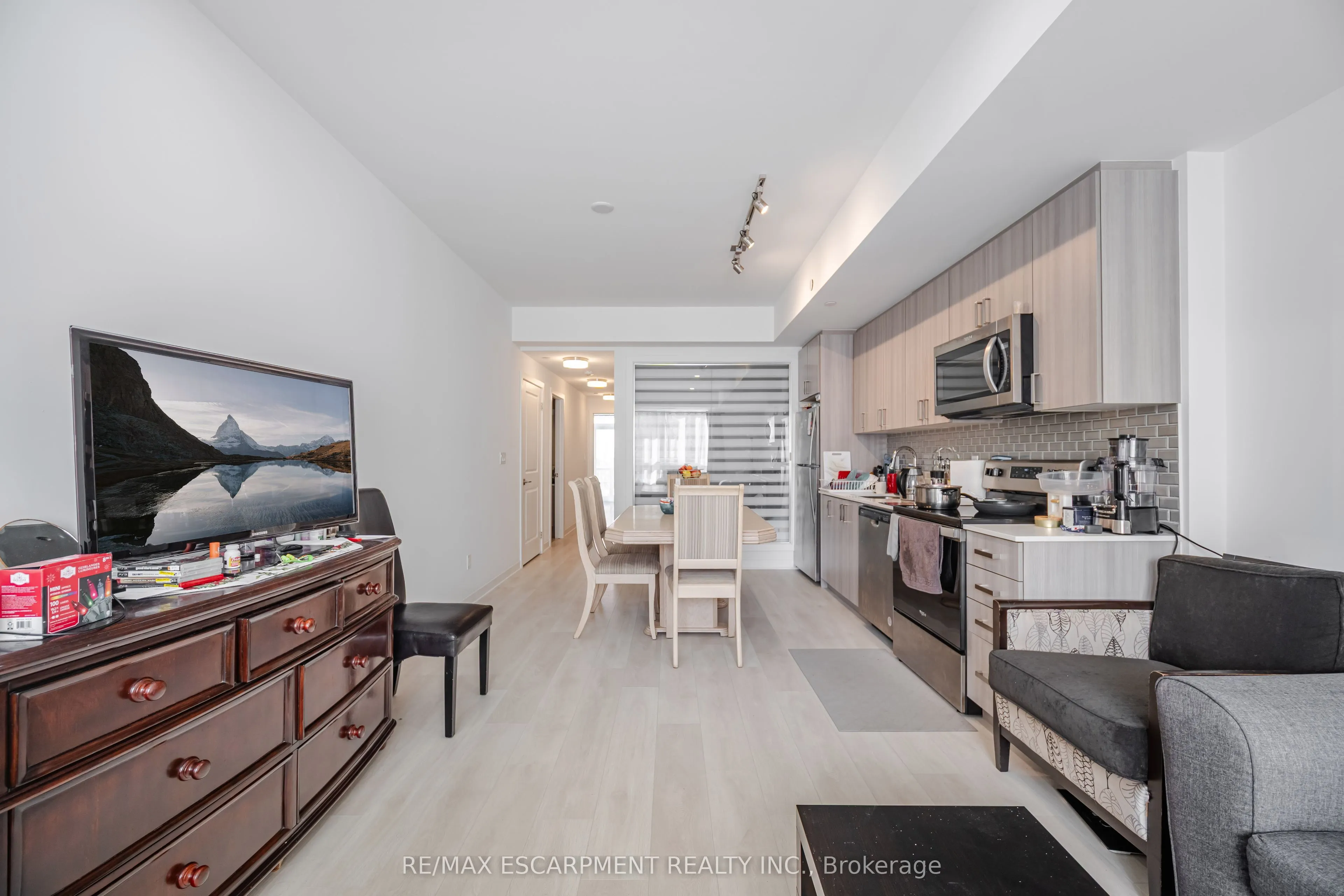 4035 Hickory Drive, #22