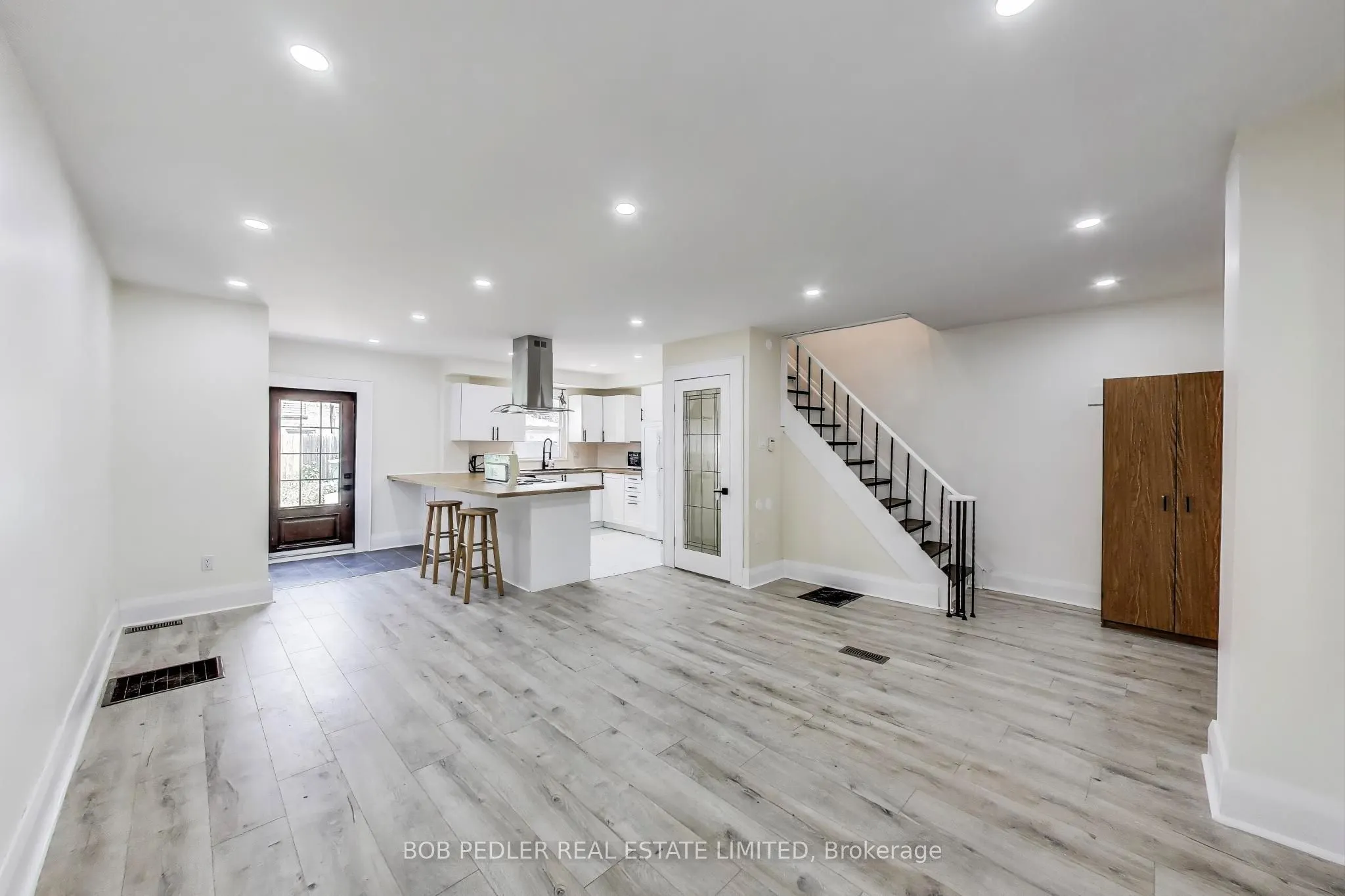 7 Bala Avenue