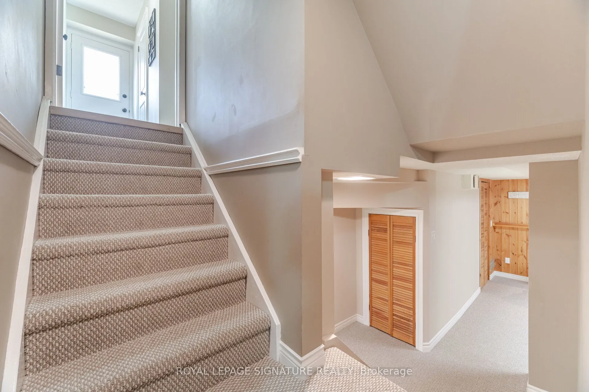 4204 Wheelwright Crescent