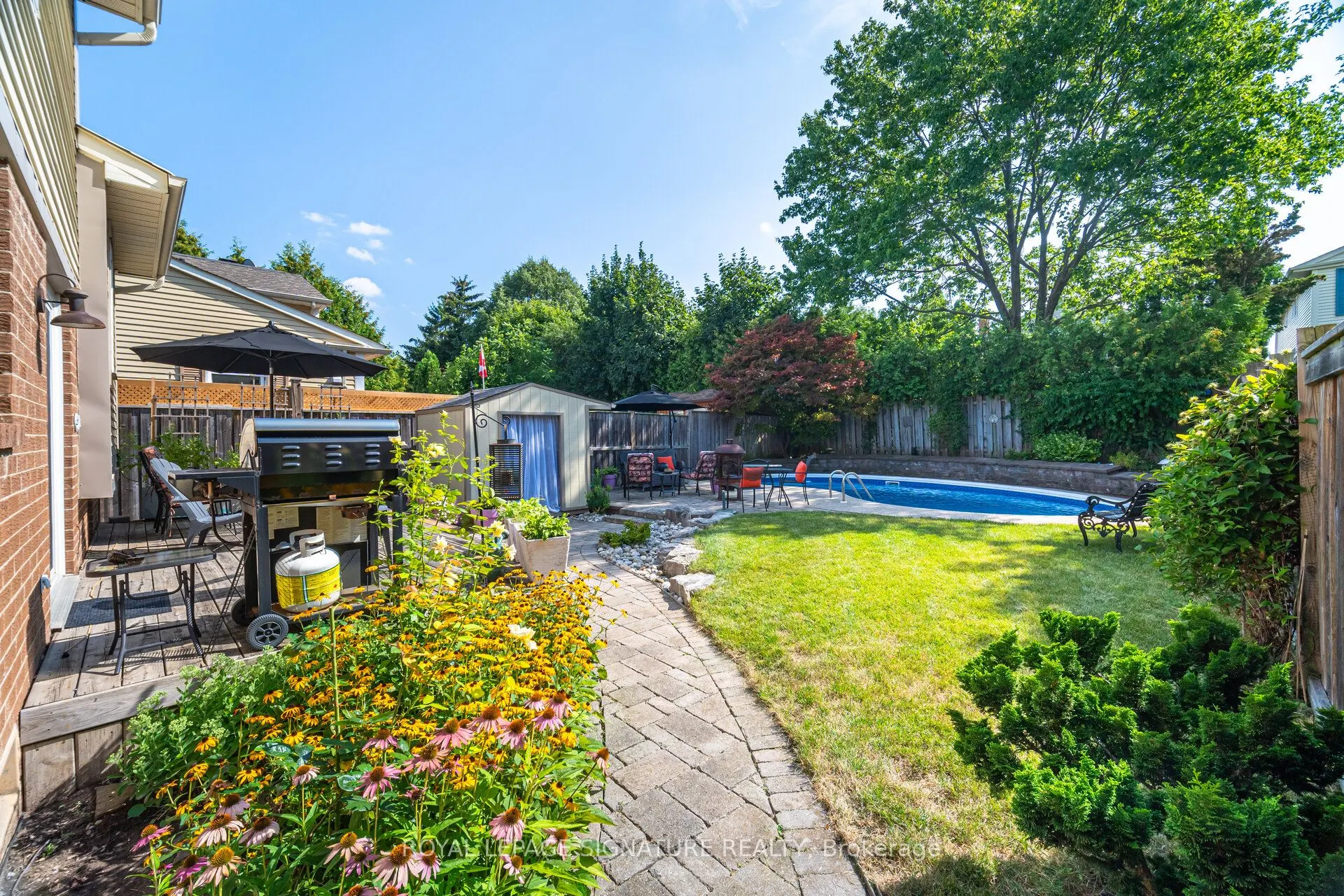 4204 Wheelwright Crescent