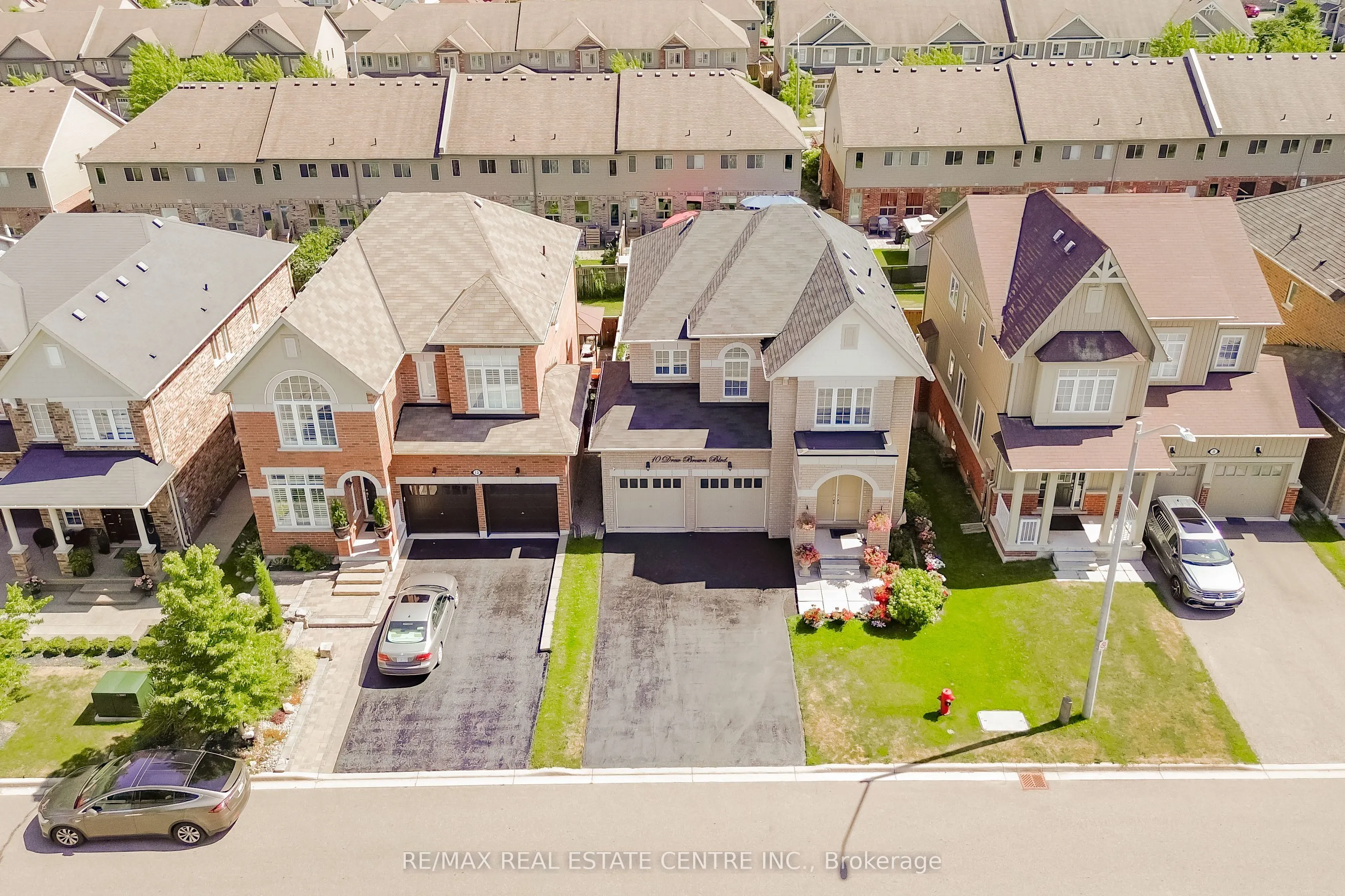 10 Drew Brown Boulevard