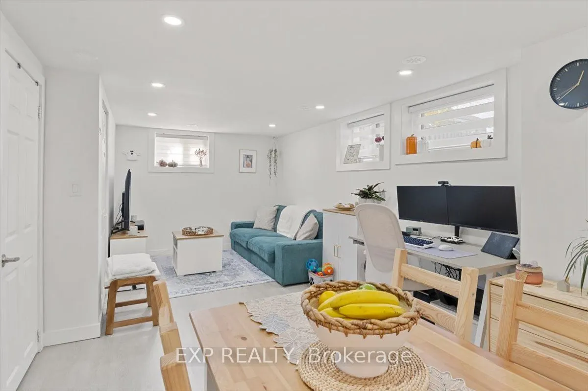 667 Wickens Avenue, #Lower
