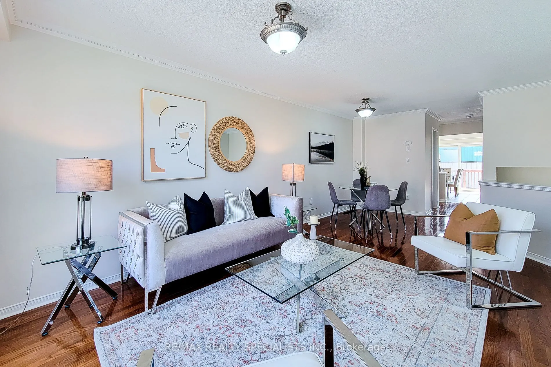 3434 REDPATH Circle