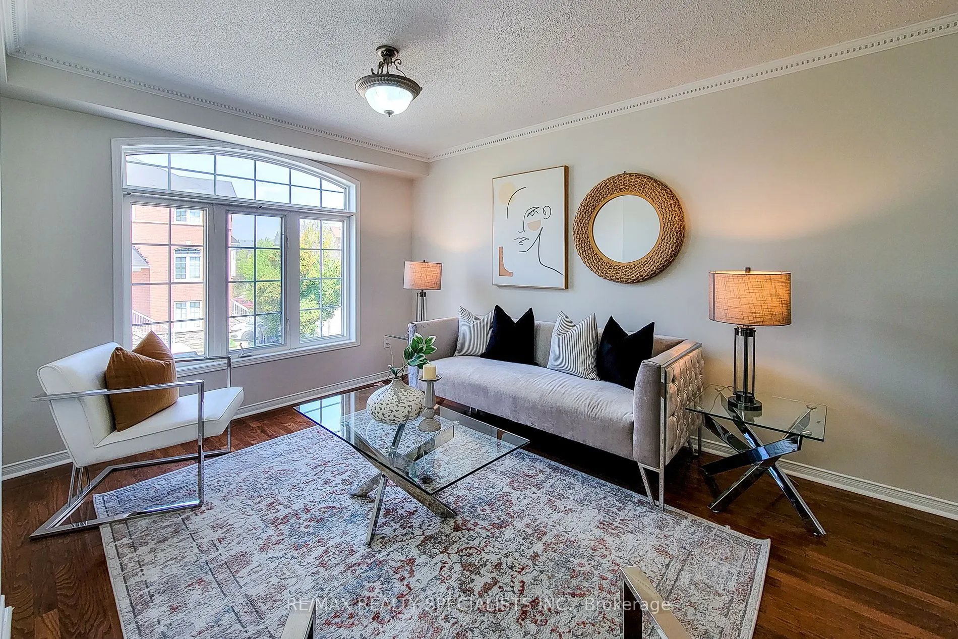 3434 REDPATH Circle