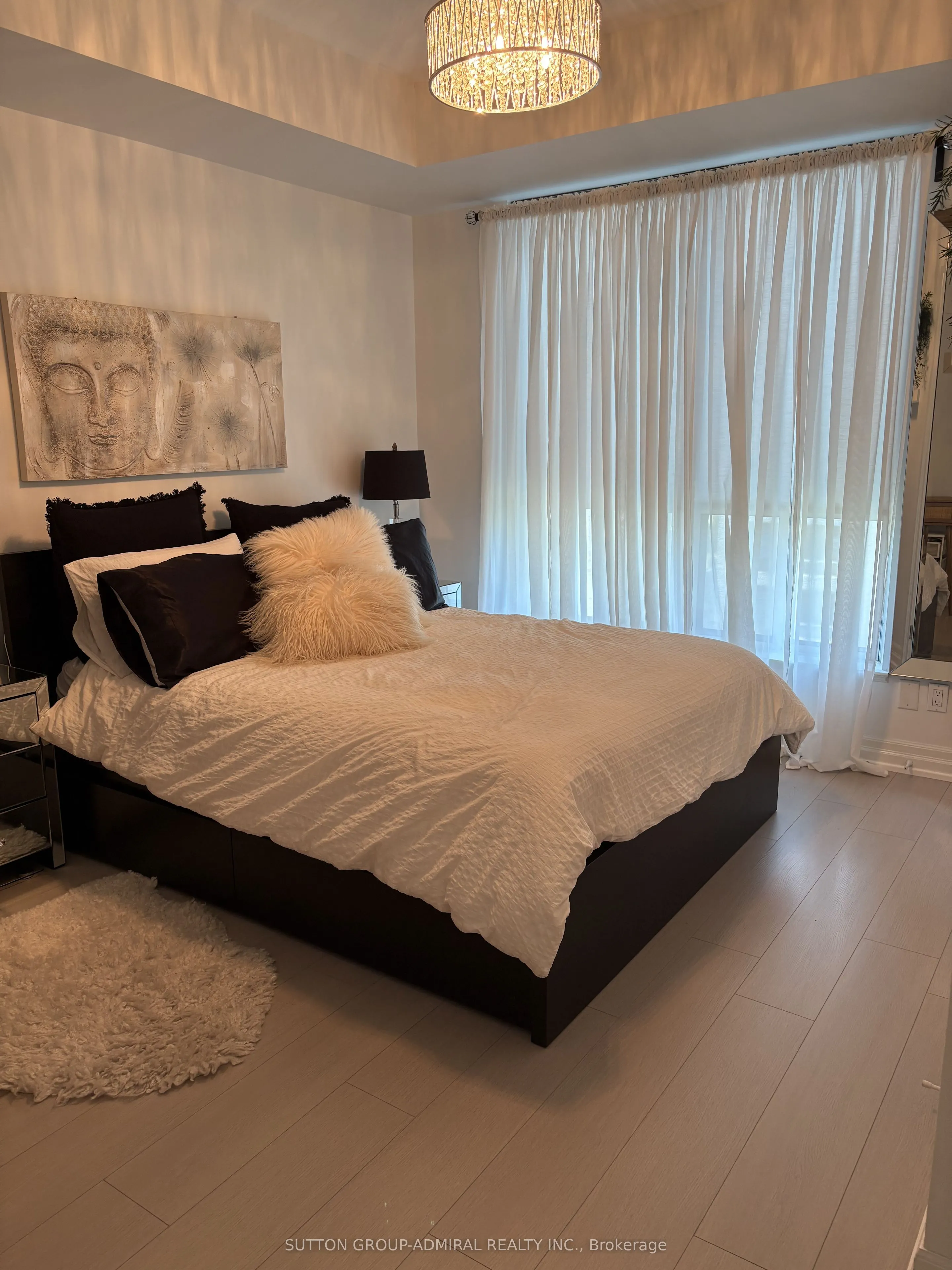 2087 Lakeshore Boulevard, #503