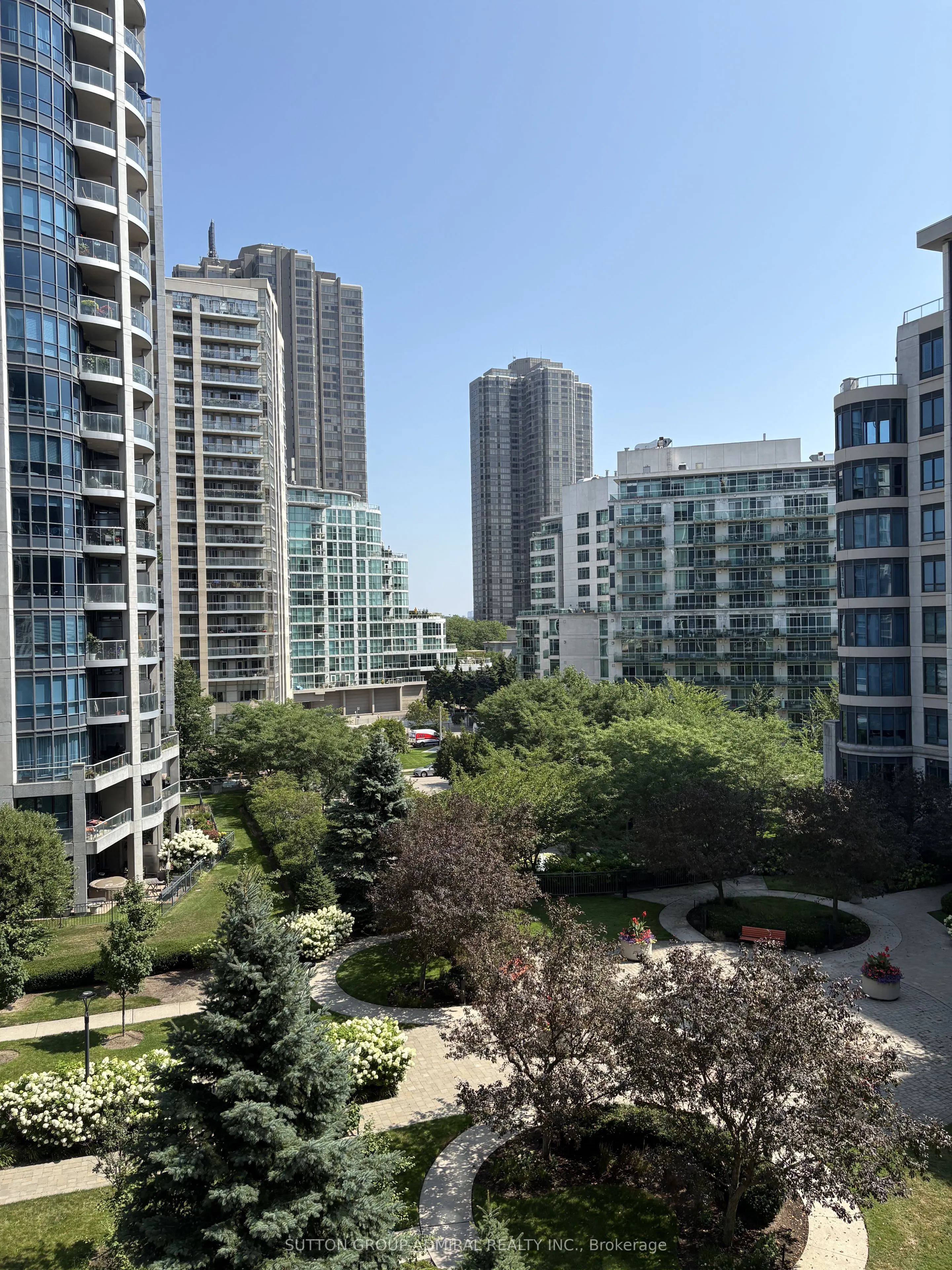 2087 Lakeshore Boulevard, #503