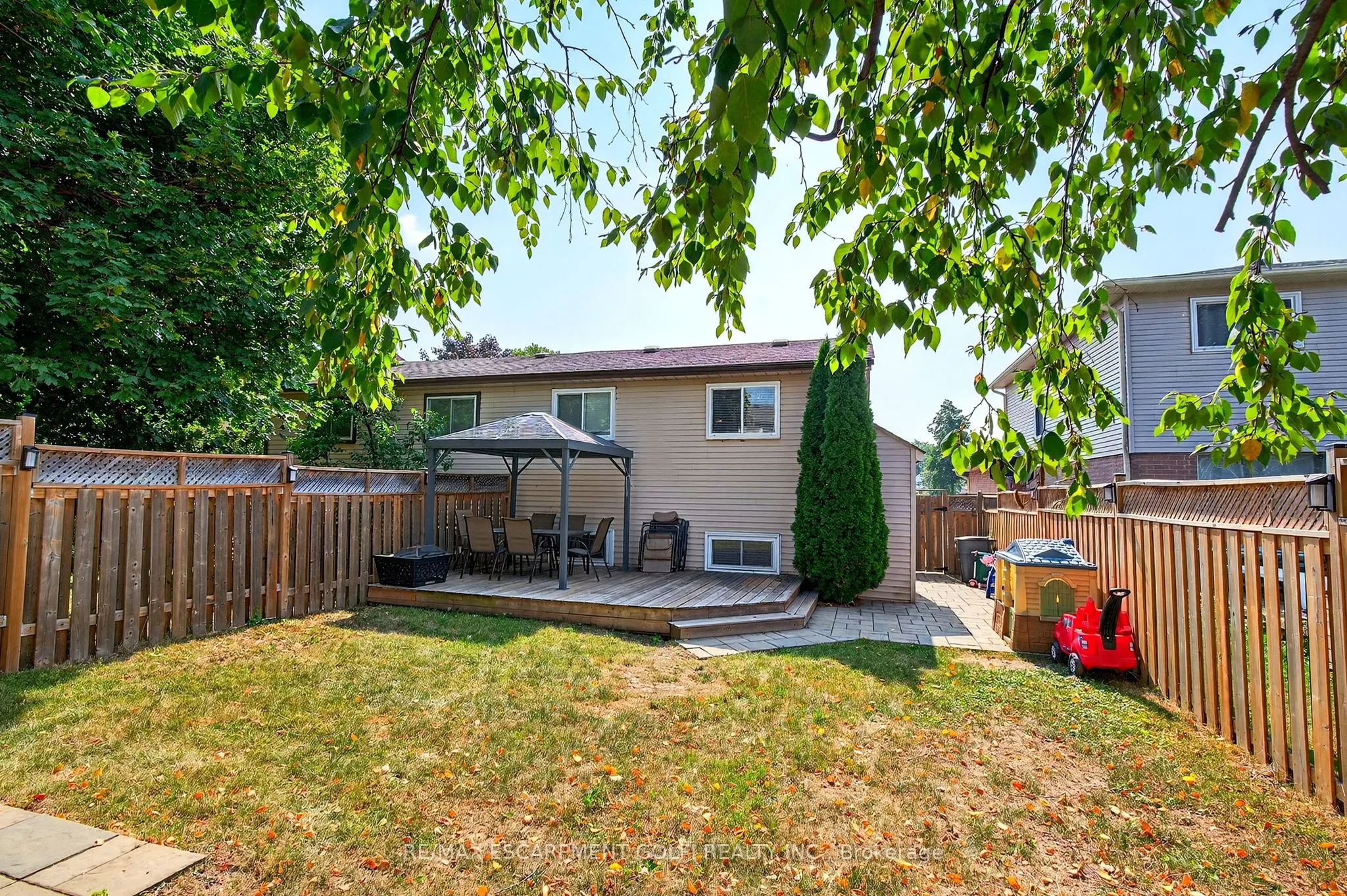 2221 MANCHESTER Drive