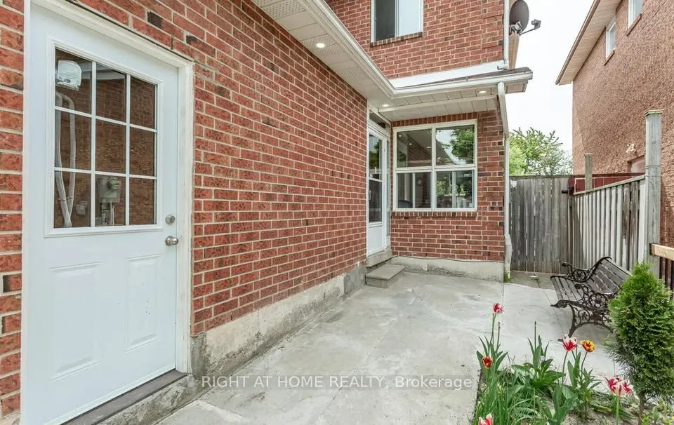 86 Clarridge Court N, #Basement