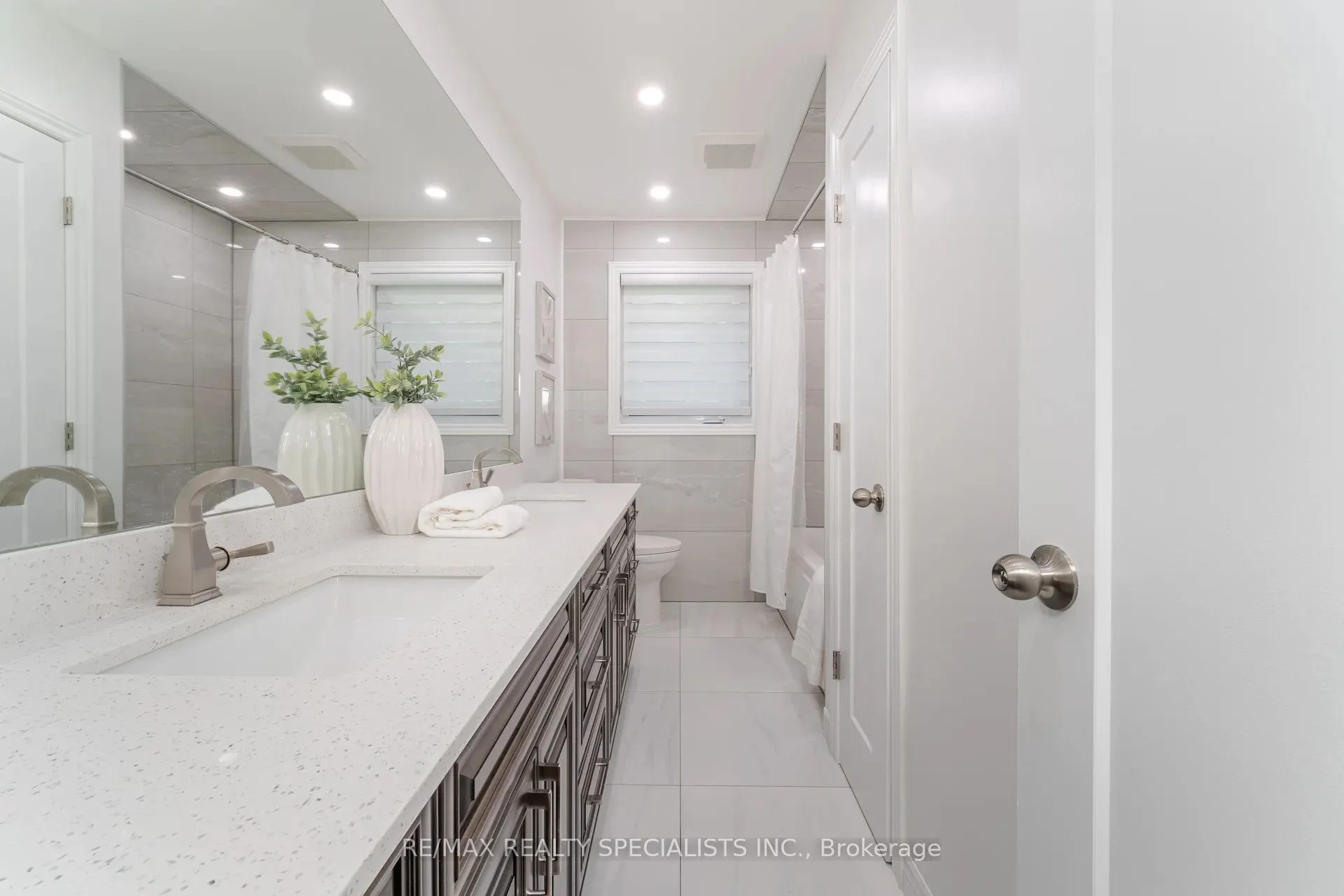 15 Valewood Drive