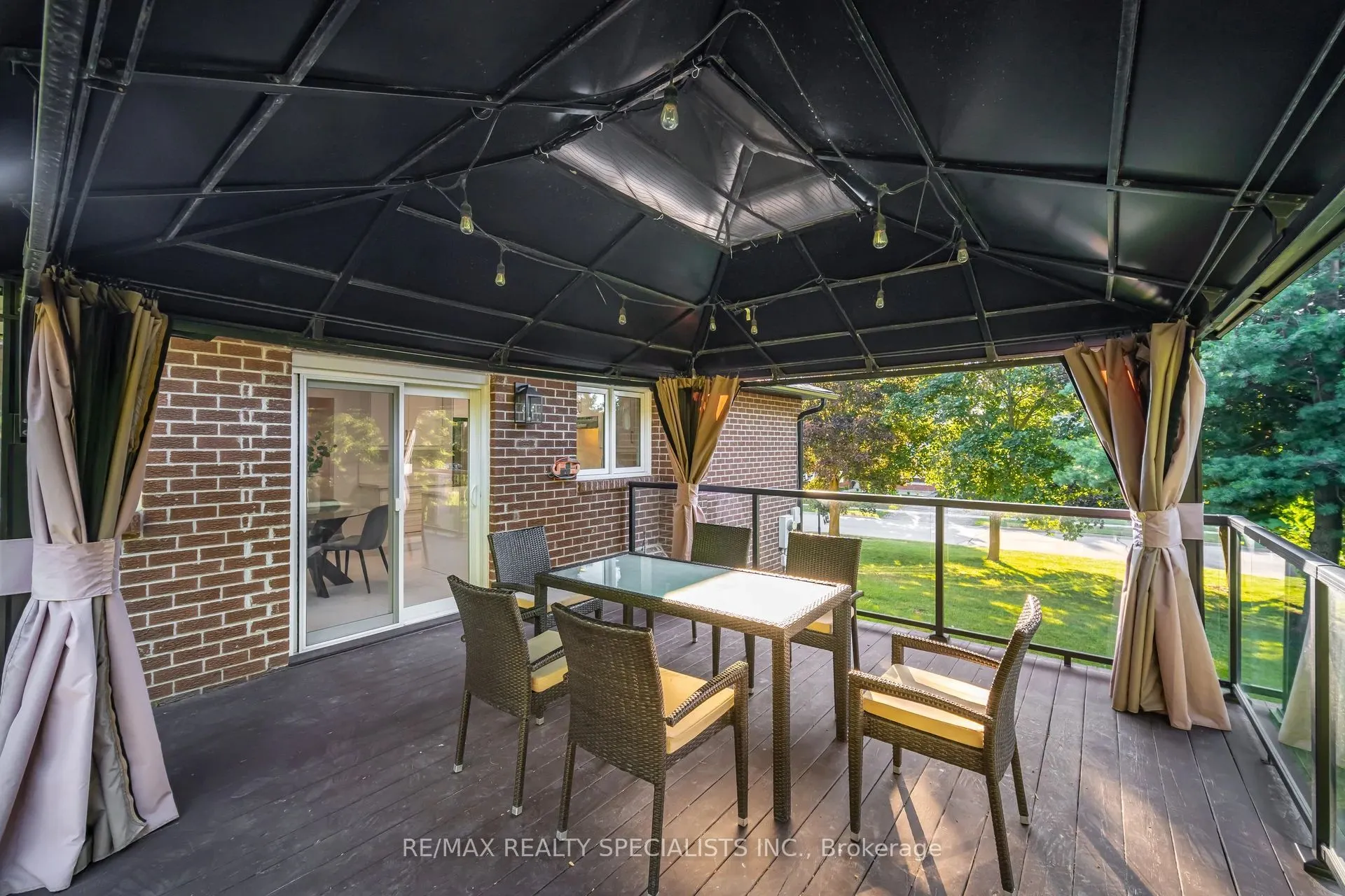15 Valewood Drive