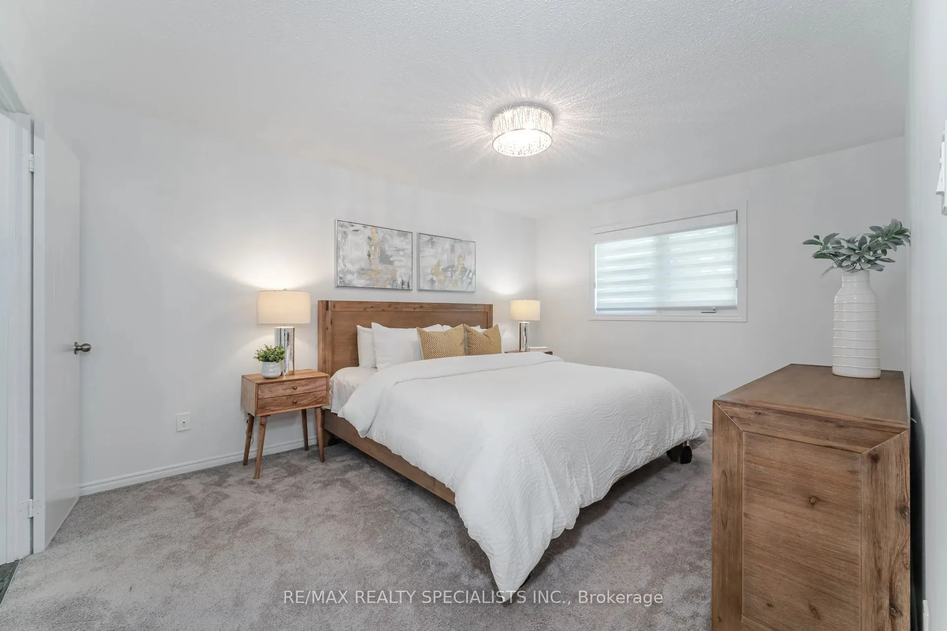 15 Valewood Drive
