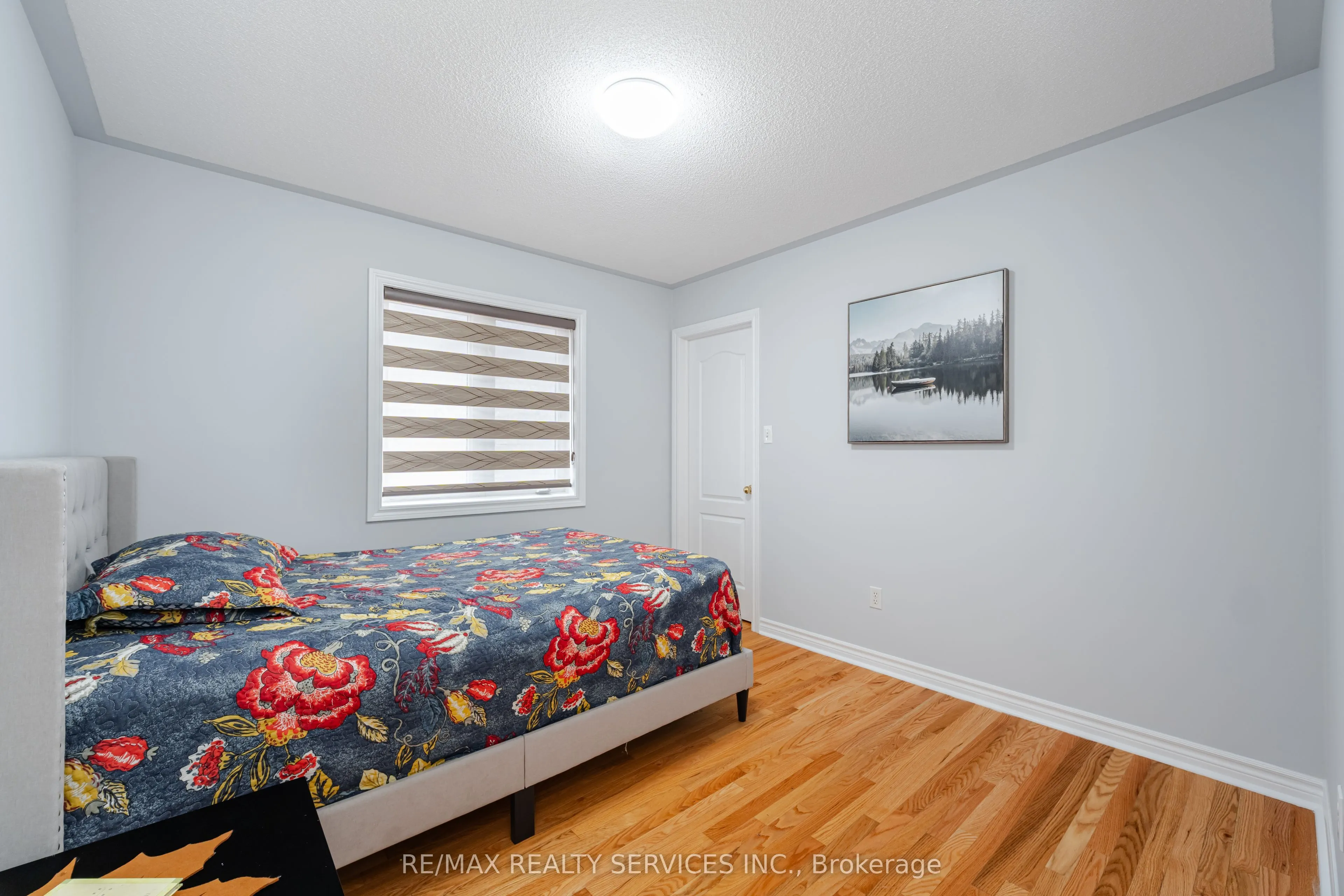 27 Hardgate Crescent