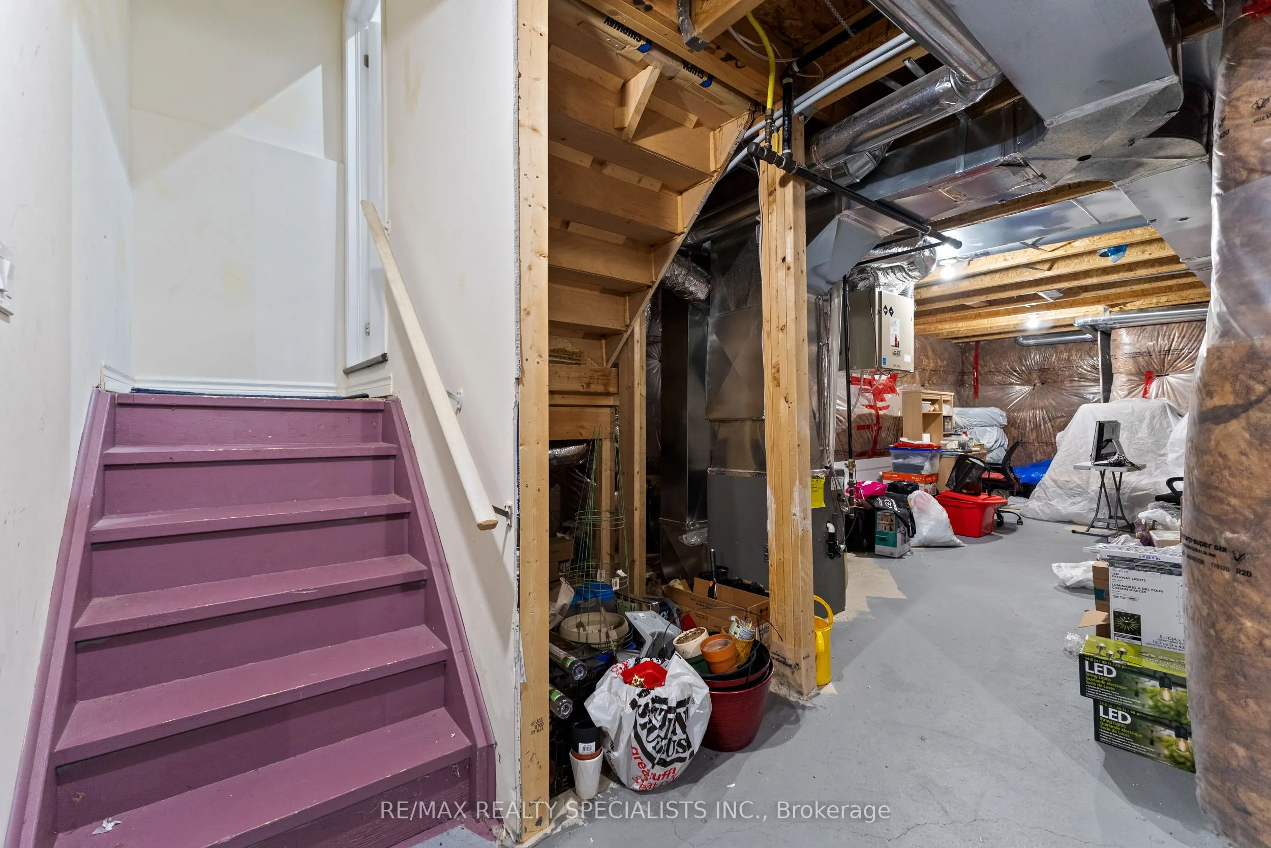 19 Troyer Street