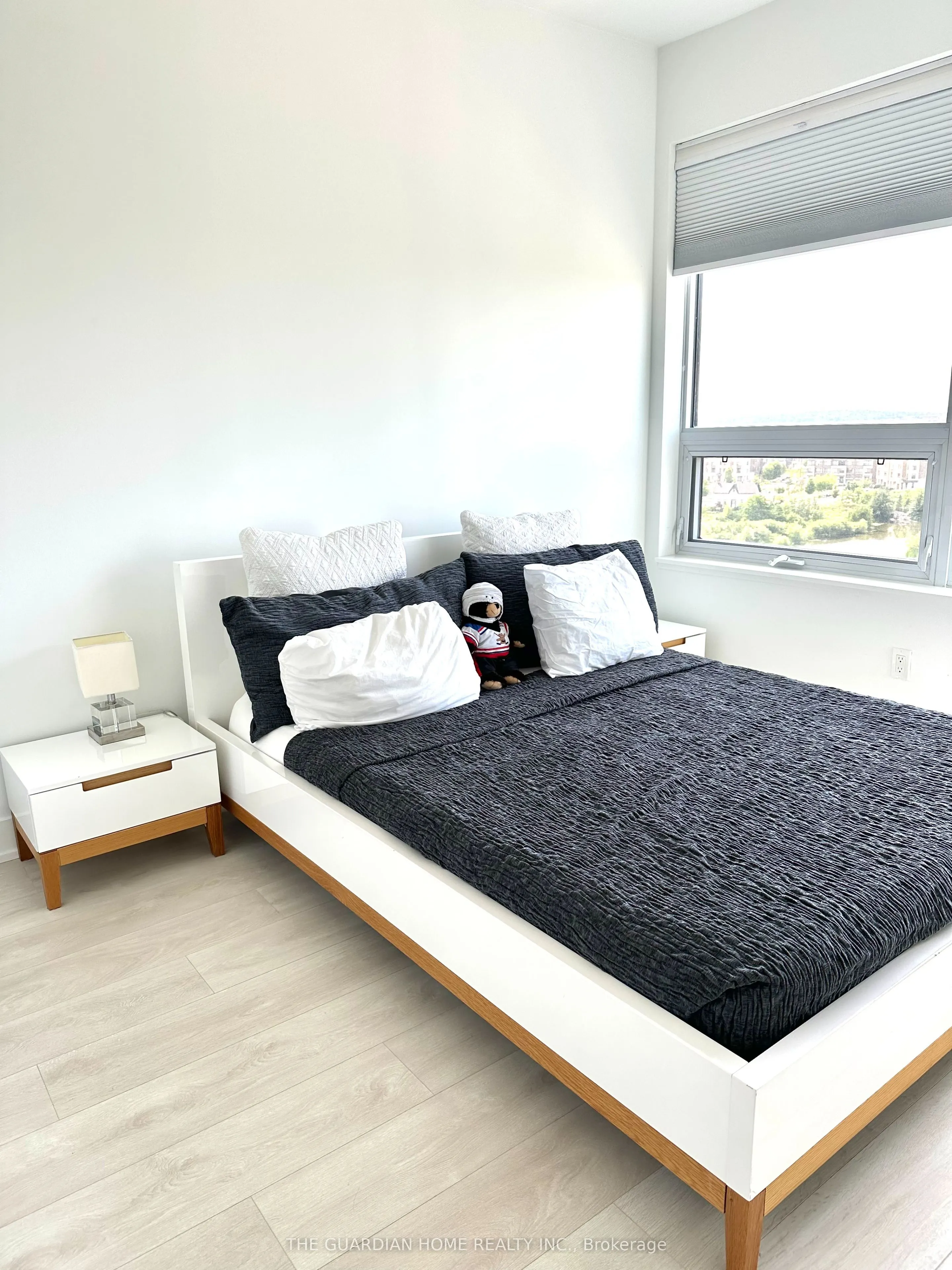 2489 Taunton Road, #817