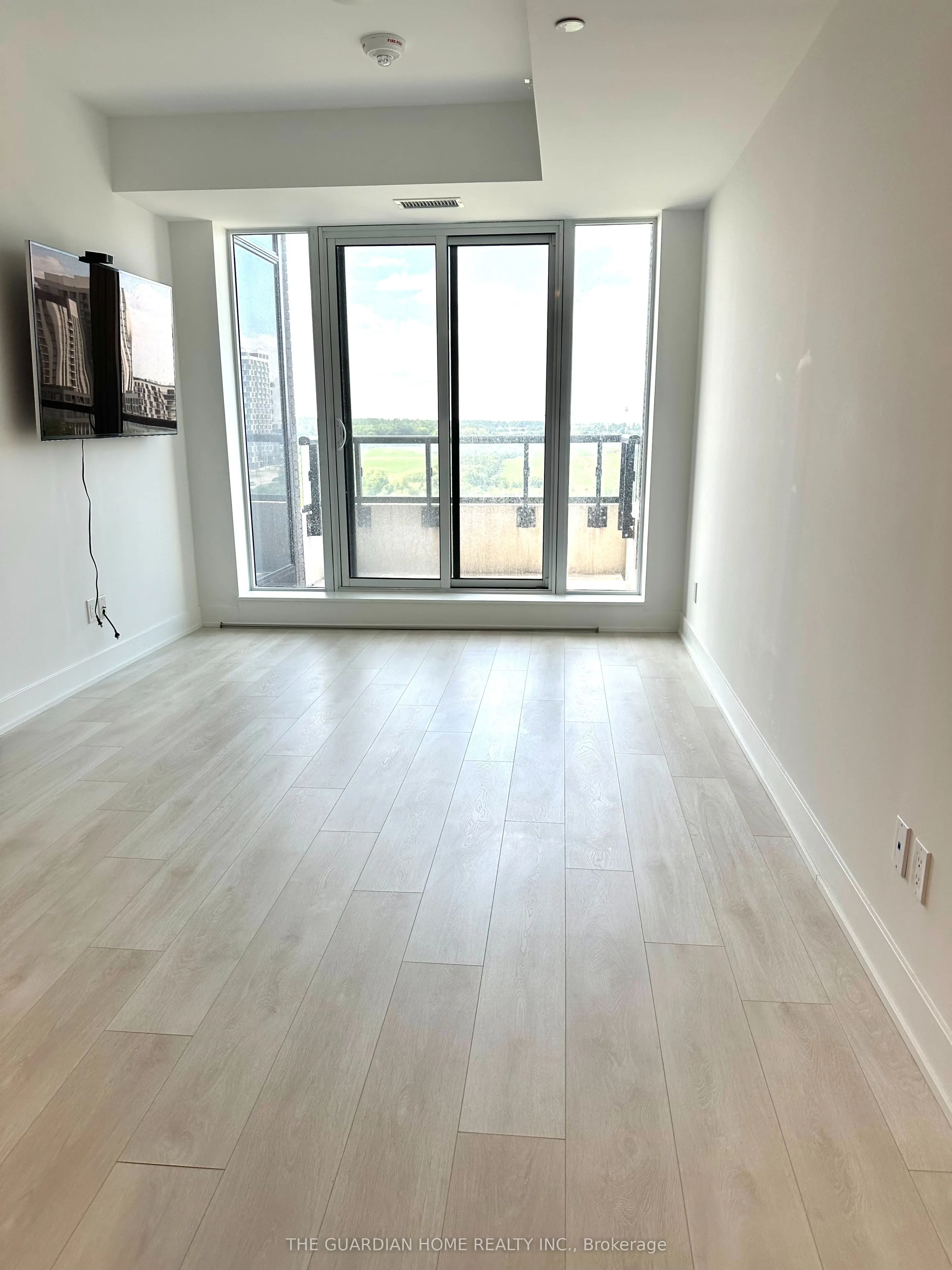 2489 Taunton Road, #817