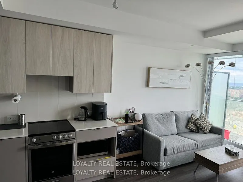 3883 Quartz Road, #3208