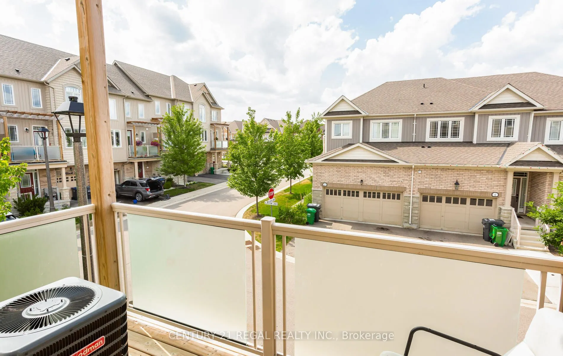 3 Glasson Lane S