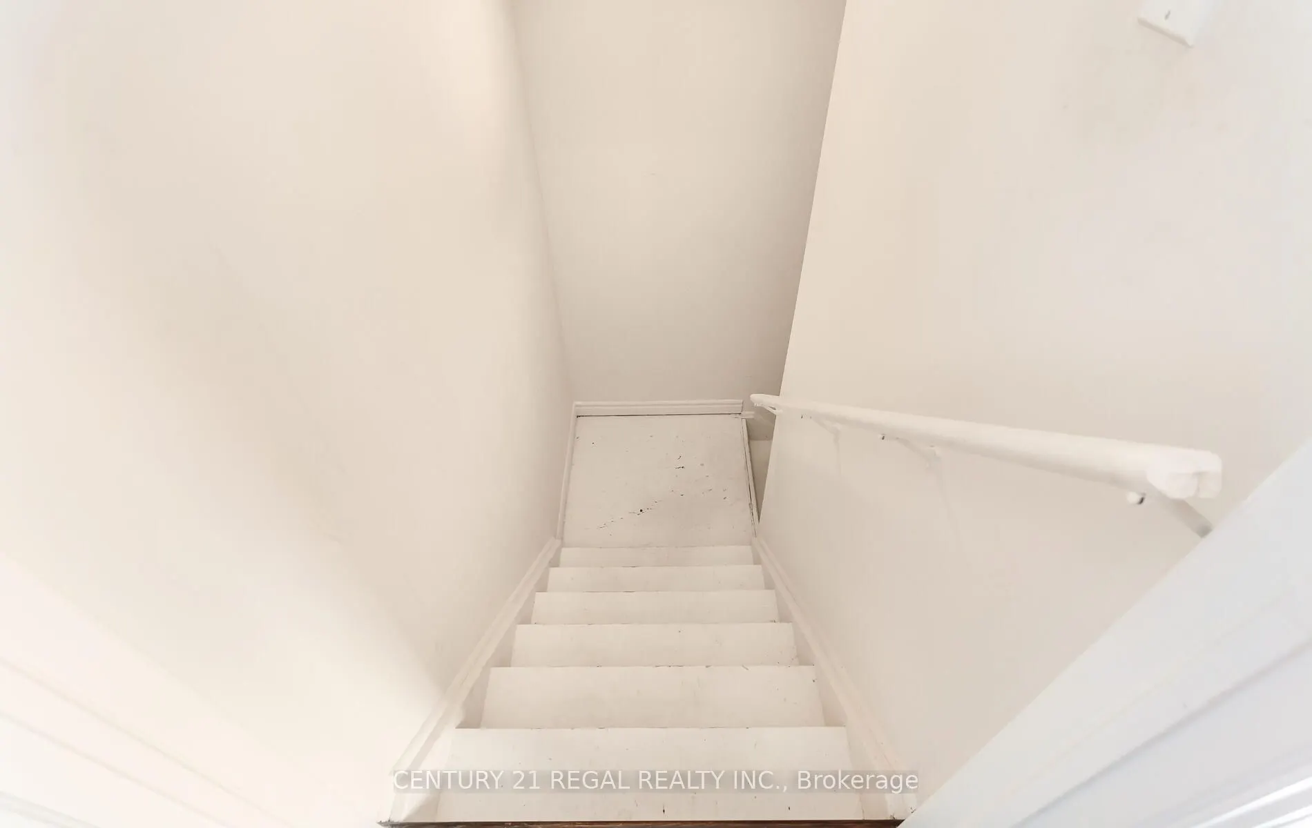 3 Glasson Lane S