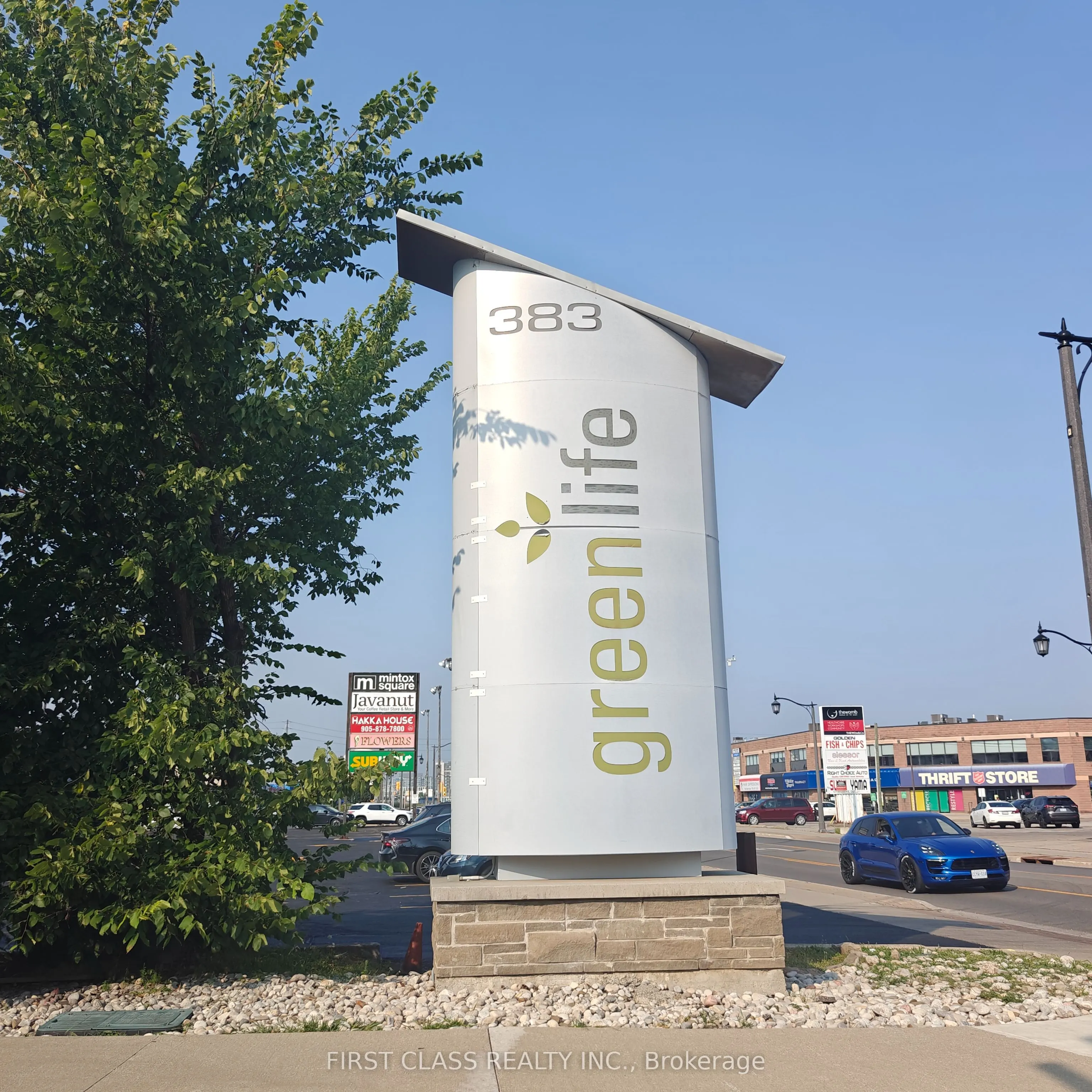 383 Main Street E, #321