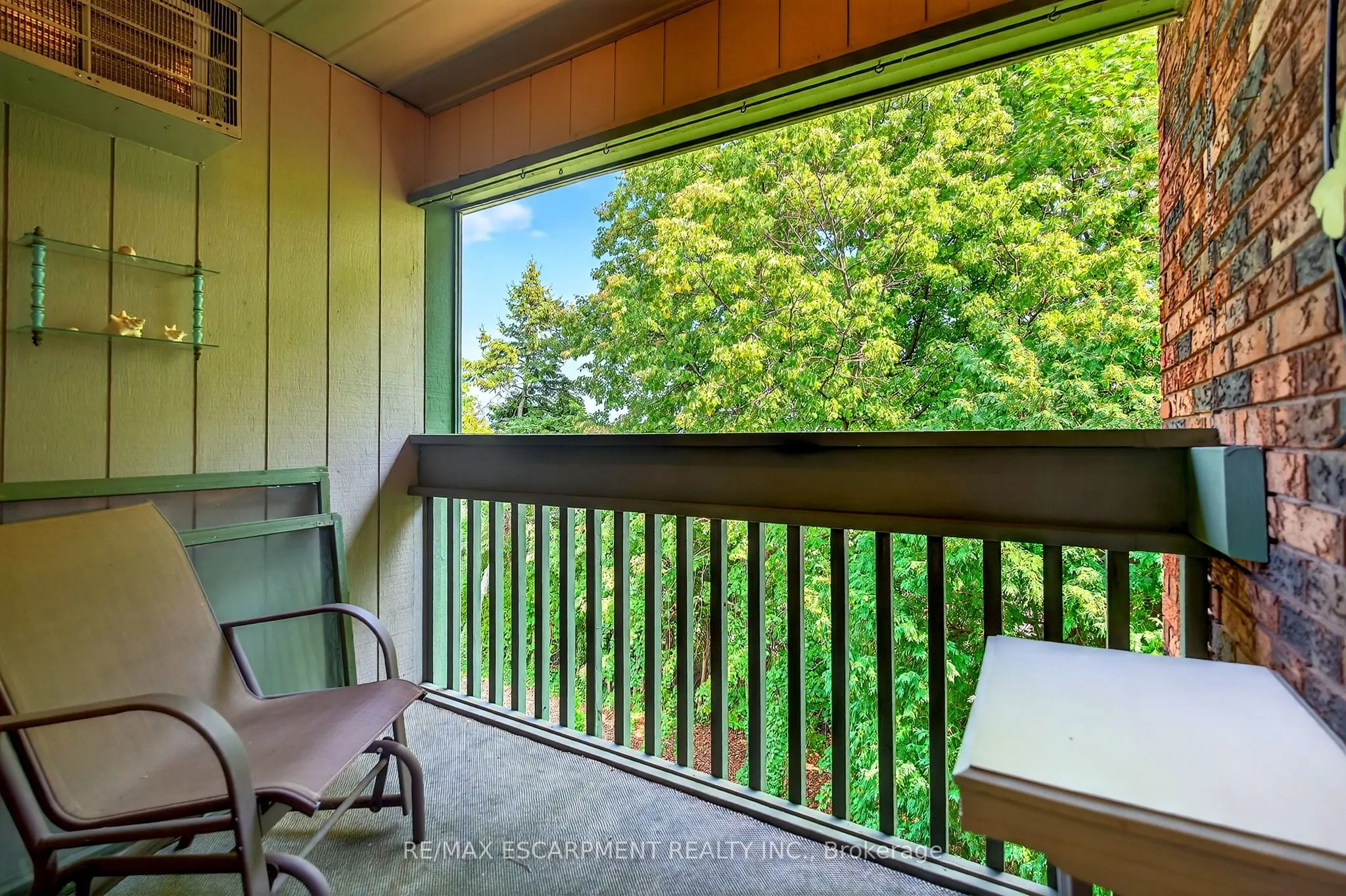 1552 Kerns Road, #4
