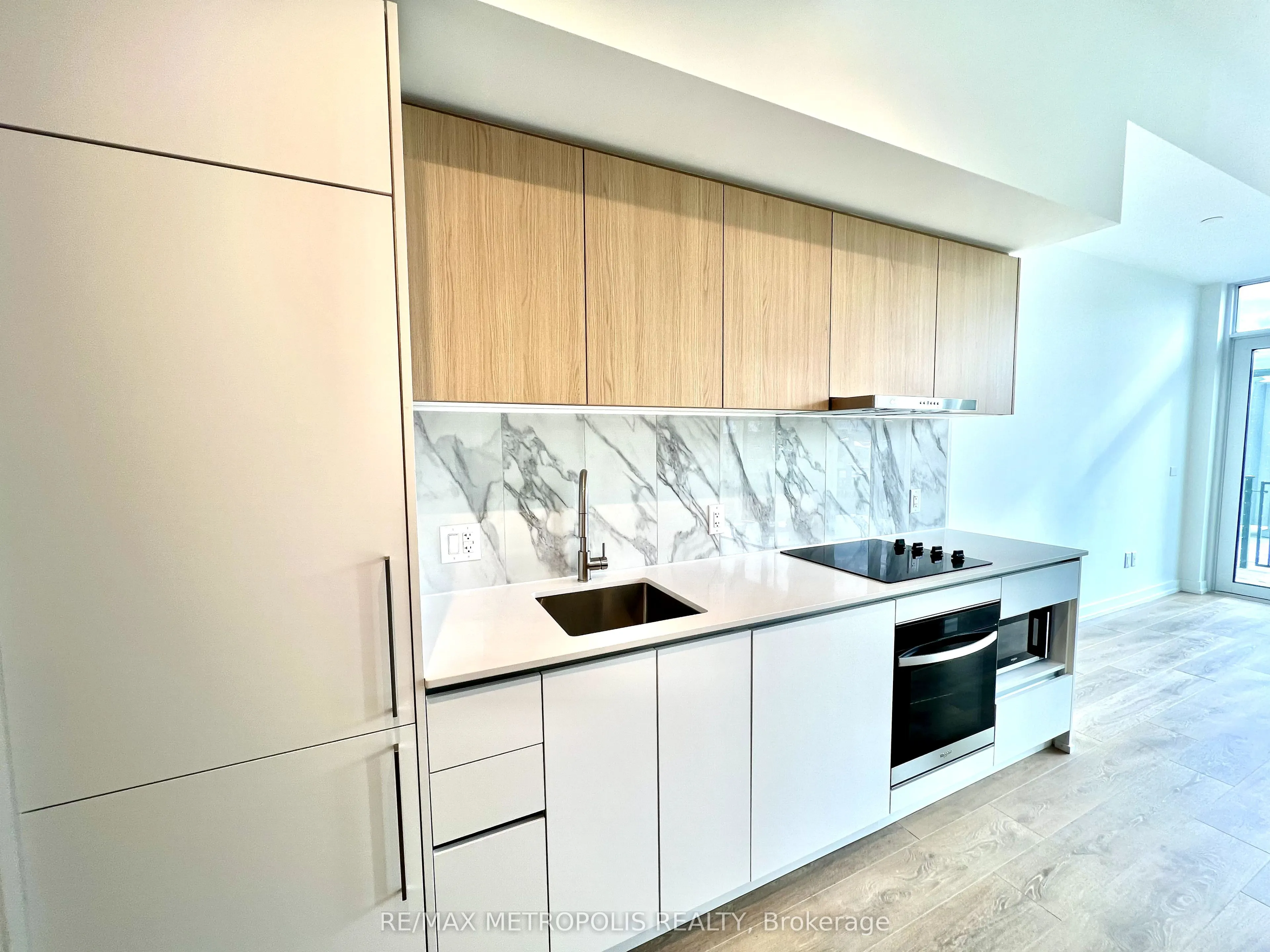 1100 Sheppard Avenue W, #118