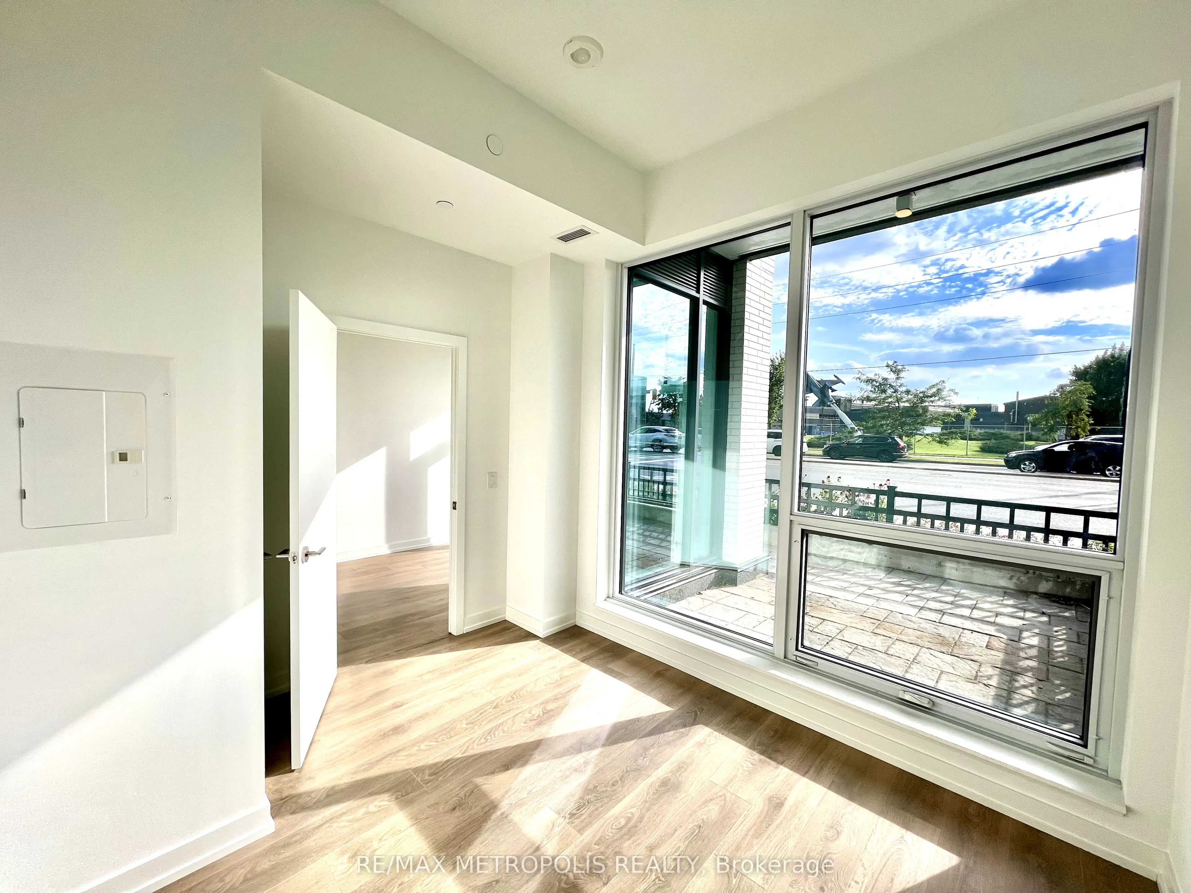 1100 Sheppard Avenue W, #118