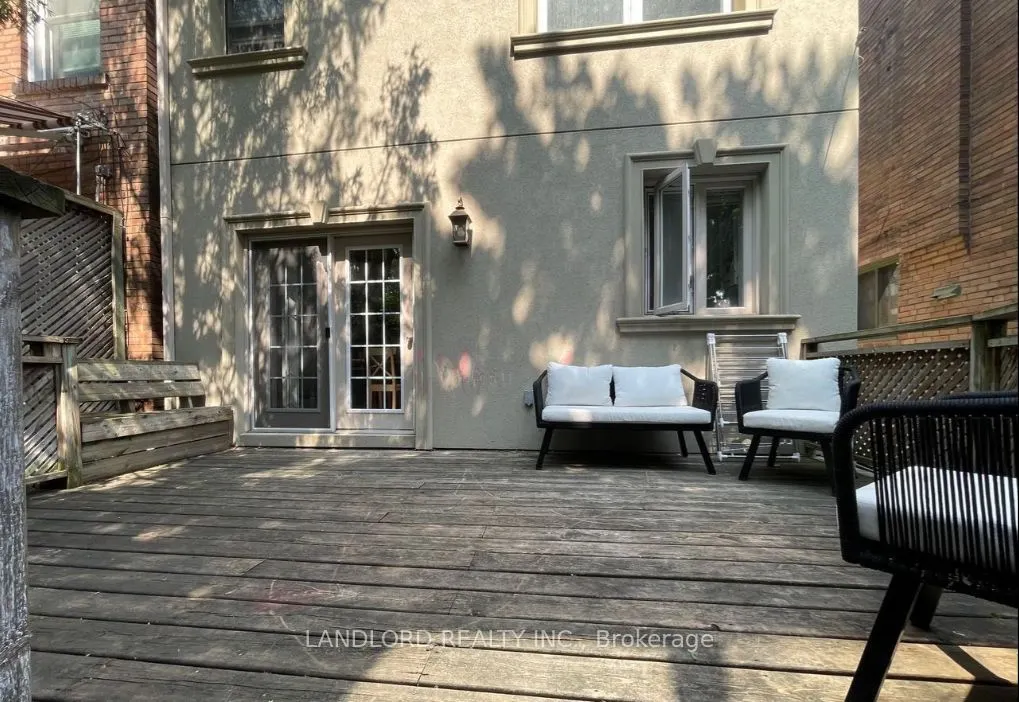 278 Willard Avenue