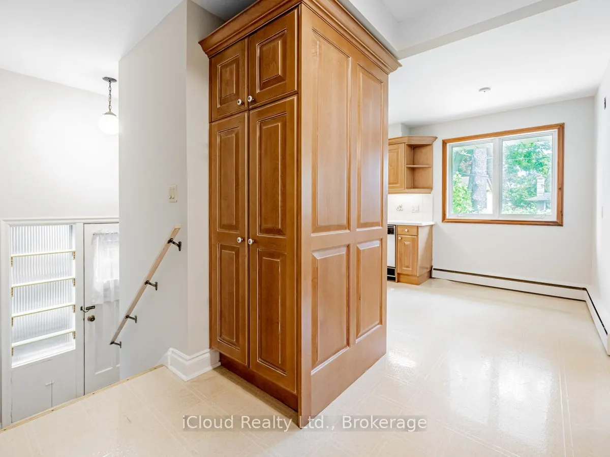 3525 Enniskillen Circle