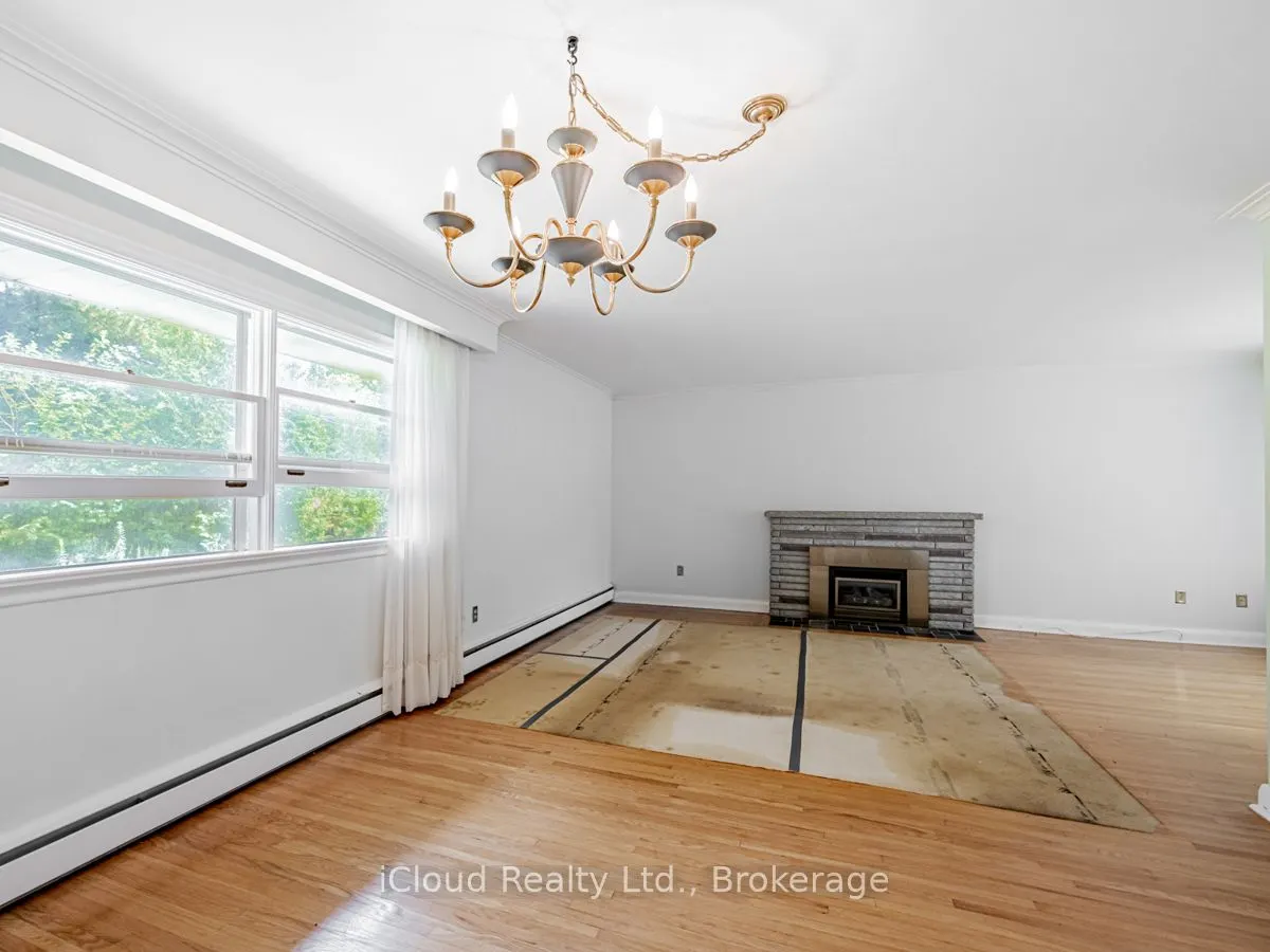 3525 Enniskillen Circle