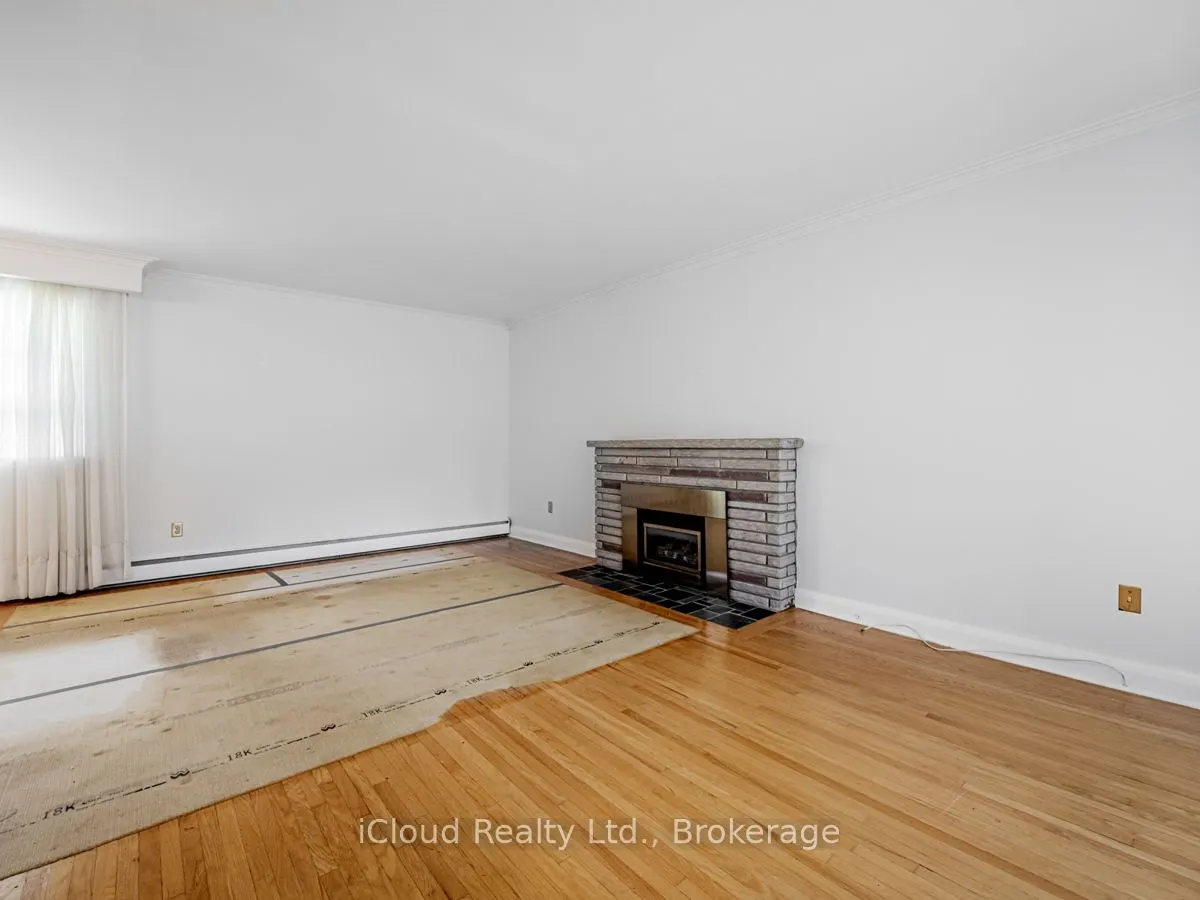 3525 Enniskillen Circle