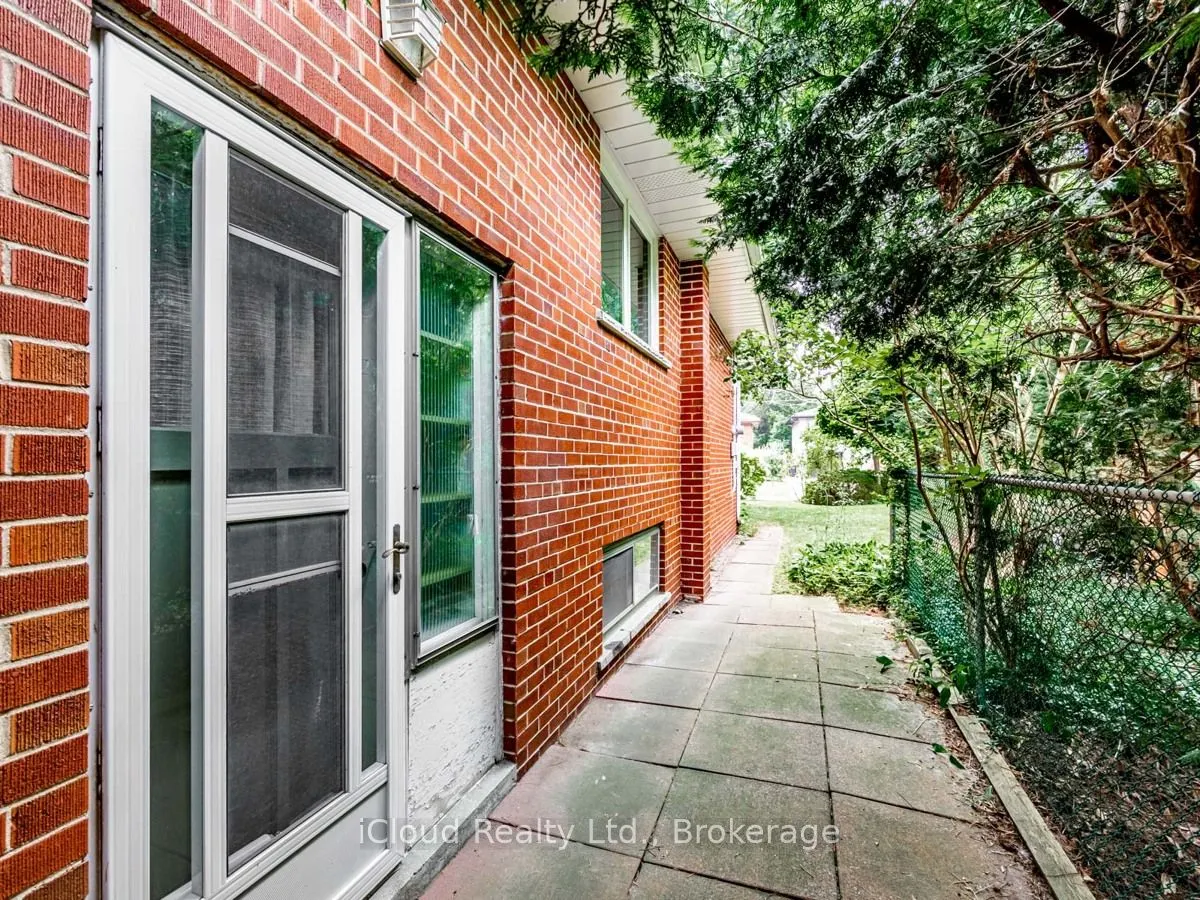 3525 Enniskillen Circle
