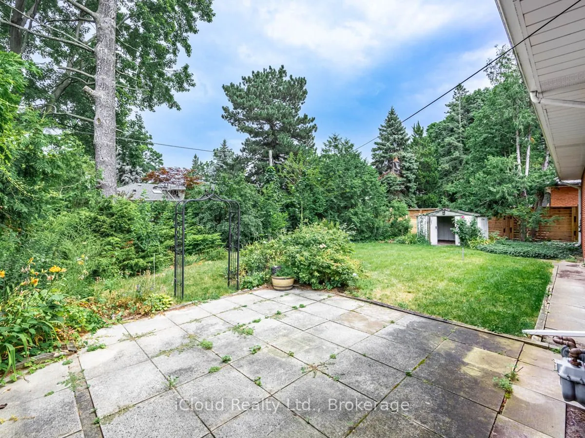 3525 Enniskillen Circle