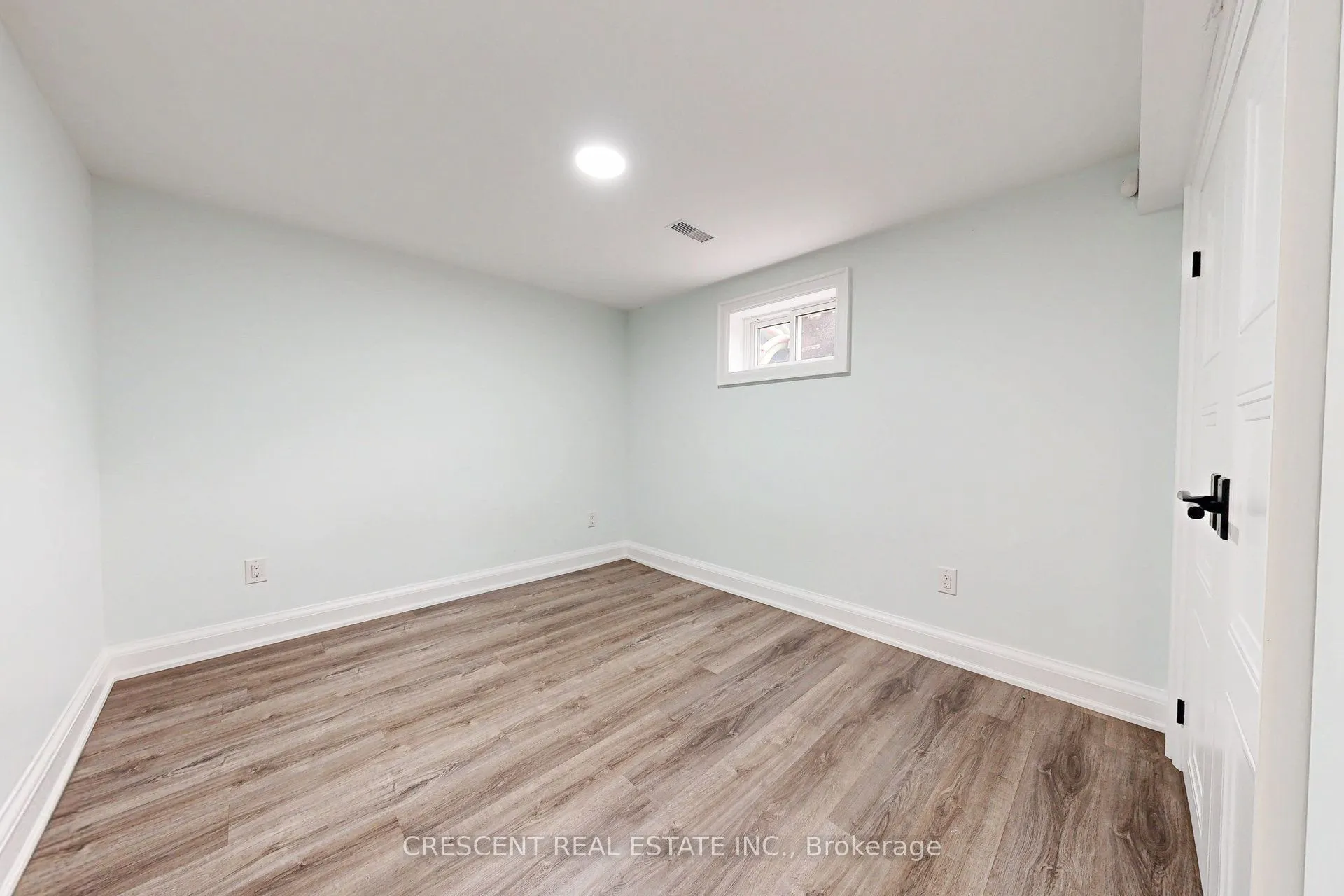 14 Brampton Road, #Basement