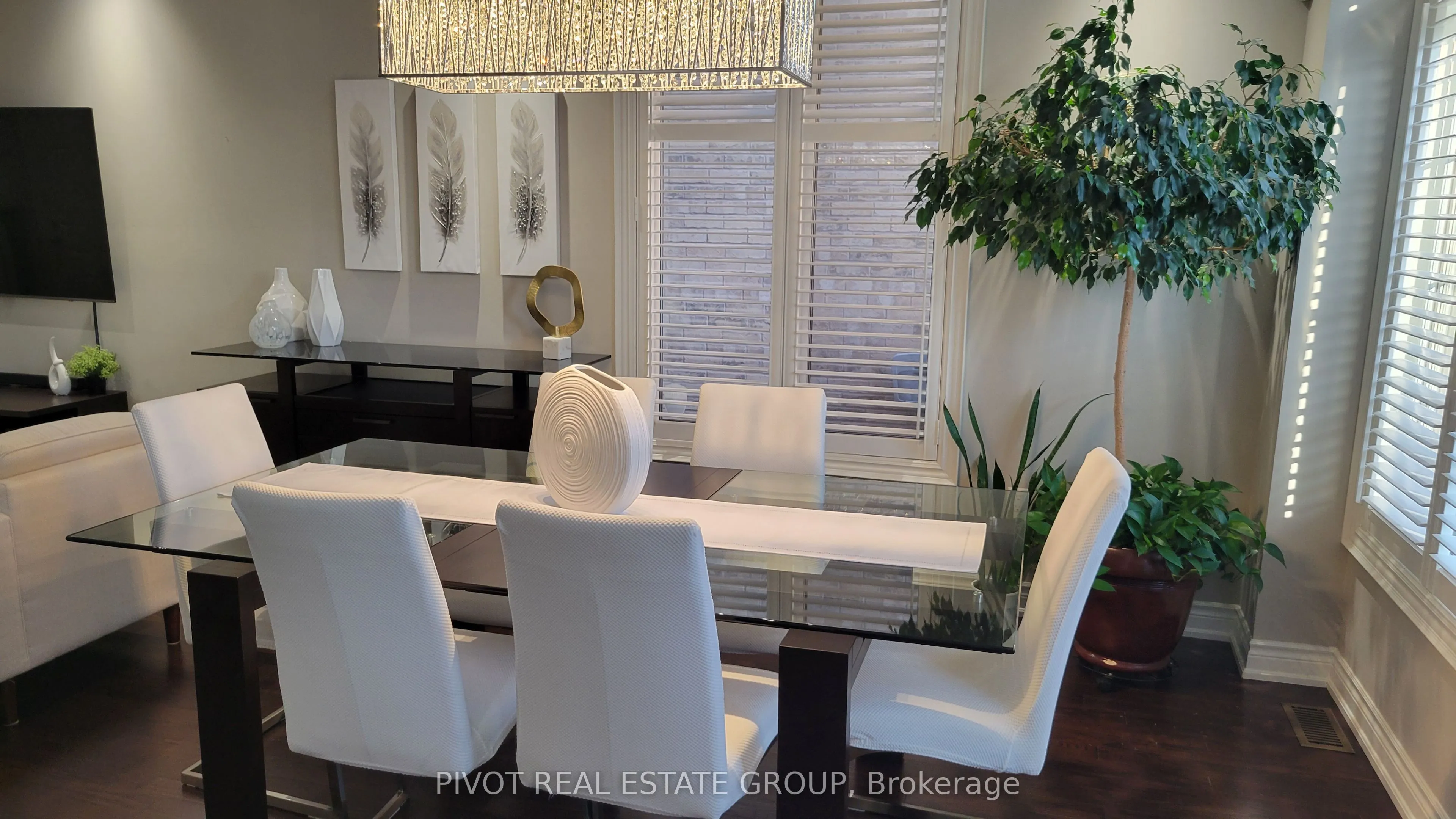 1292 Clarriage Court