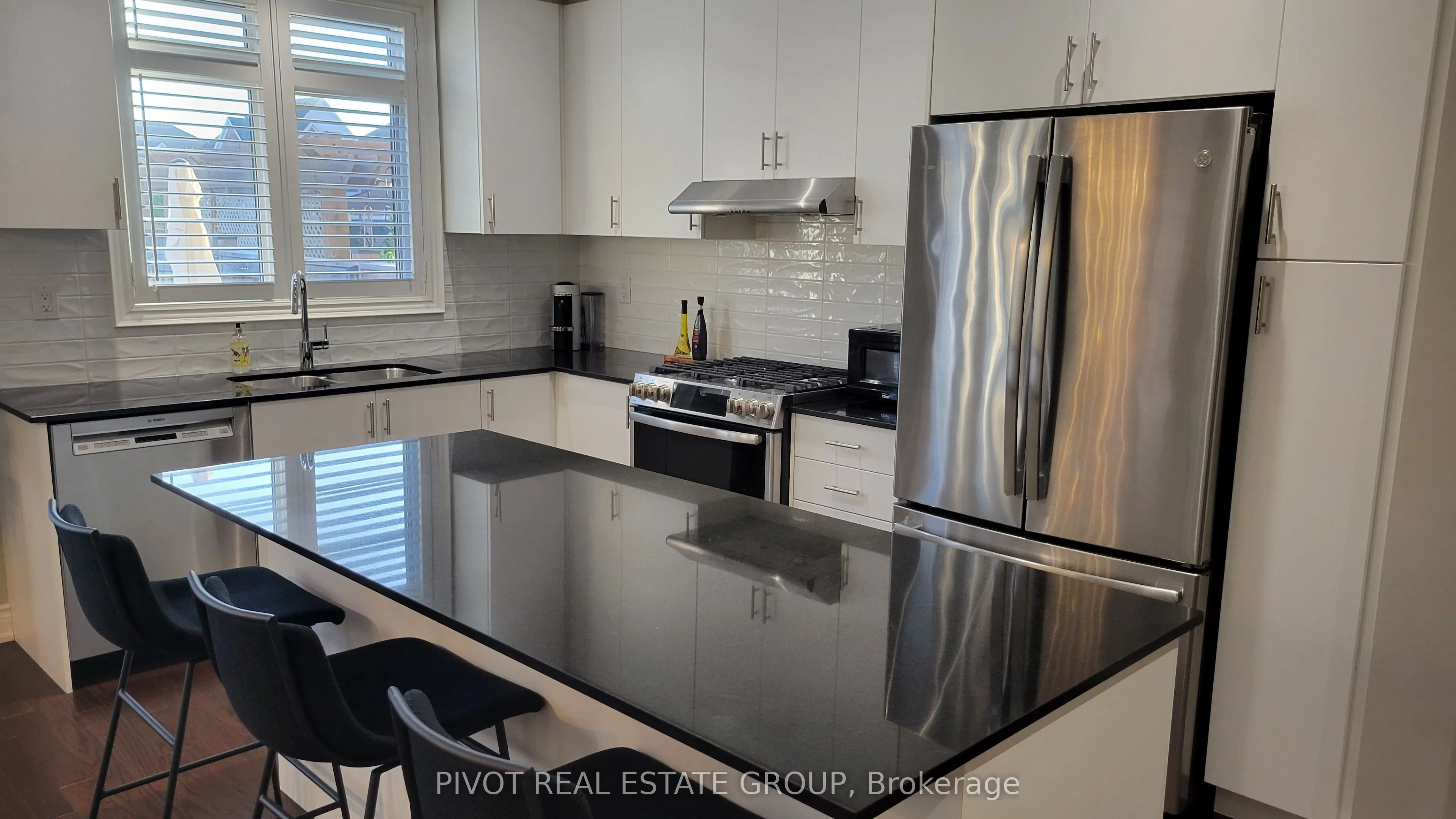 1292 Clarriage Court