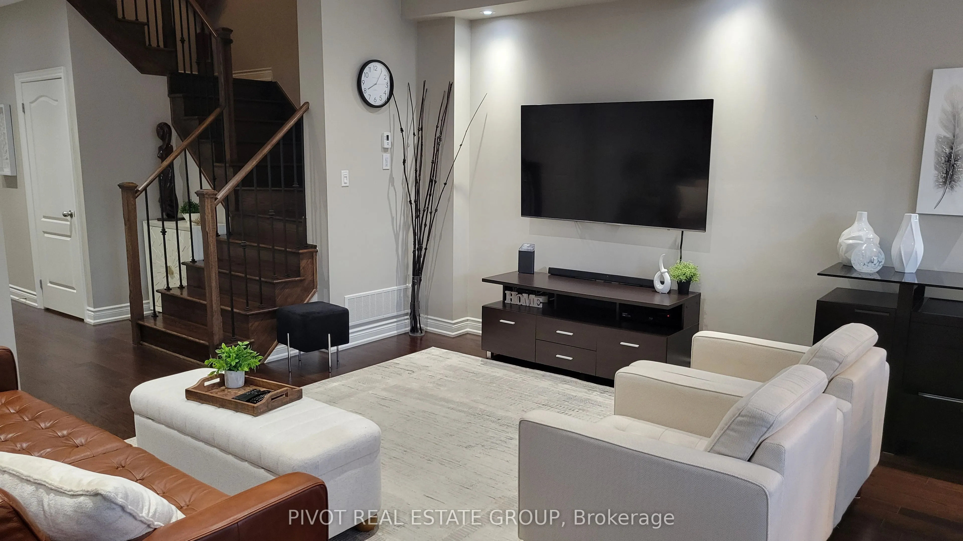 1292 Clarriage Court